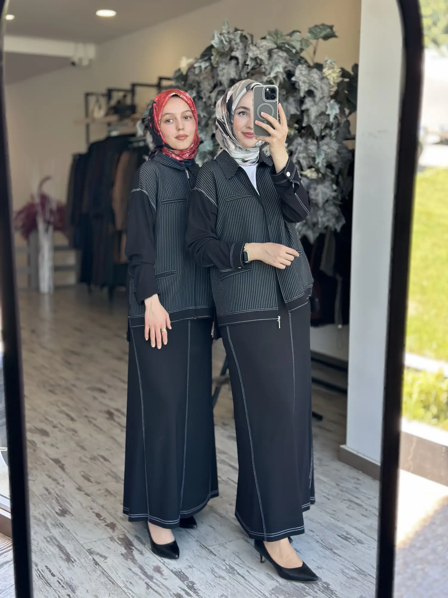 Tığ Triko Çizgi Ve Spor Dikiş Detaylı Etekli Takım  TKM5064