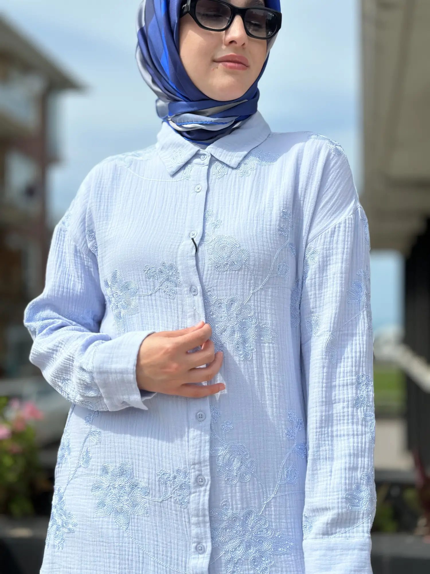 Kayra Nakış Ve Kemer Detaylı Gömlek KA21063