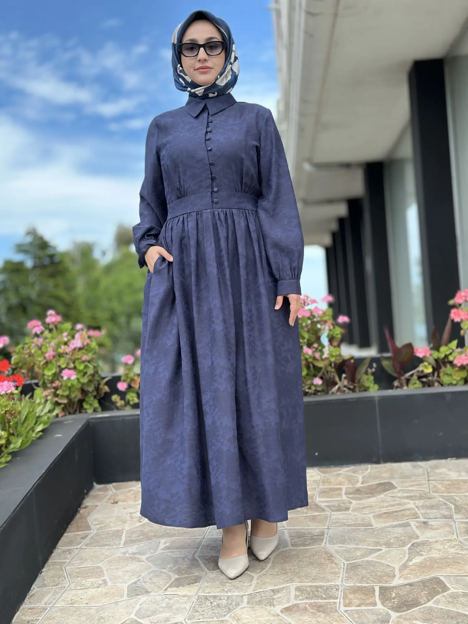 Almarwah Yarım Düğme Detaylı Desenli Tencel Elbise 303912