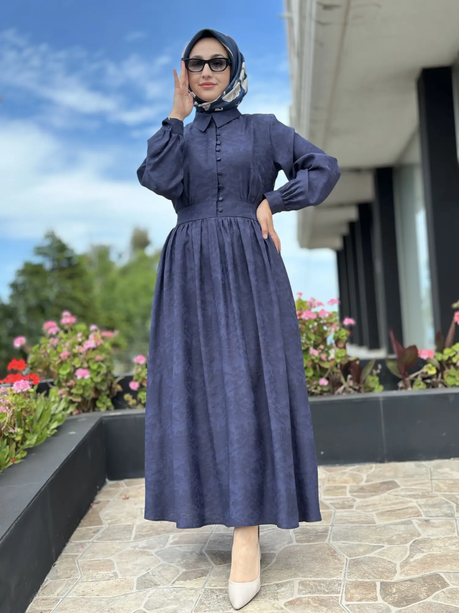 Almarwah Yarım Düğme Detaylı Desenli Tencel Elbise 303912
