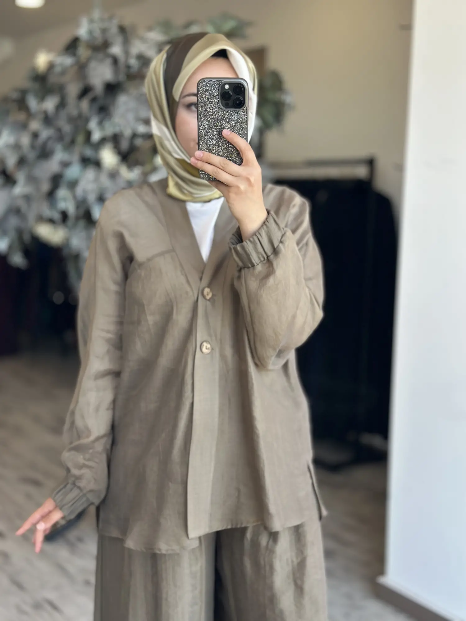 Almarwah Kolları Büzgülü Düğmeli Tencel Ceket 405024
