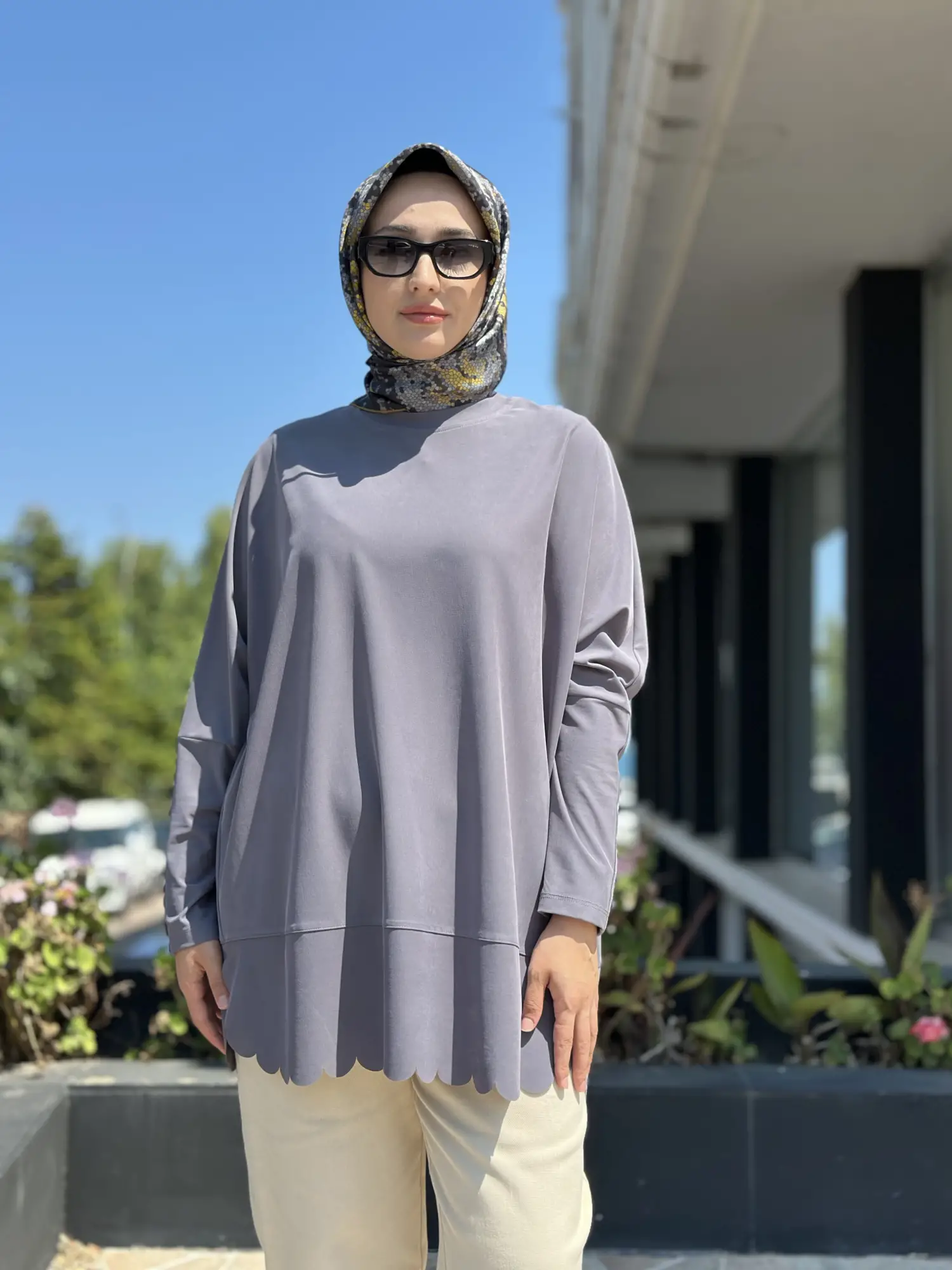 Tığ Triko Kolları Düğme Detaylı Oversize Tunik TNK4103