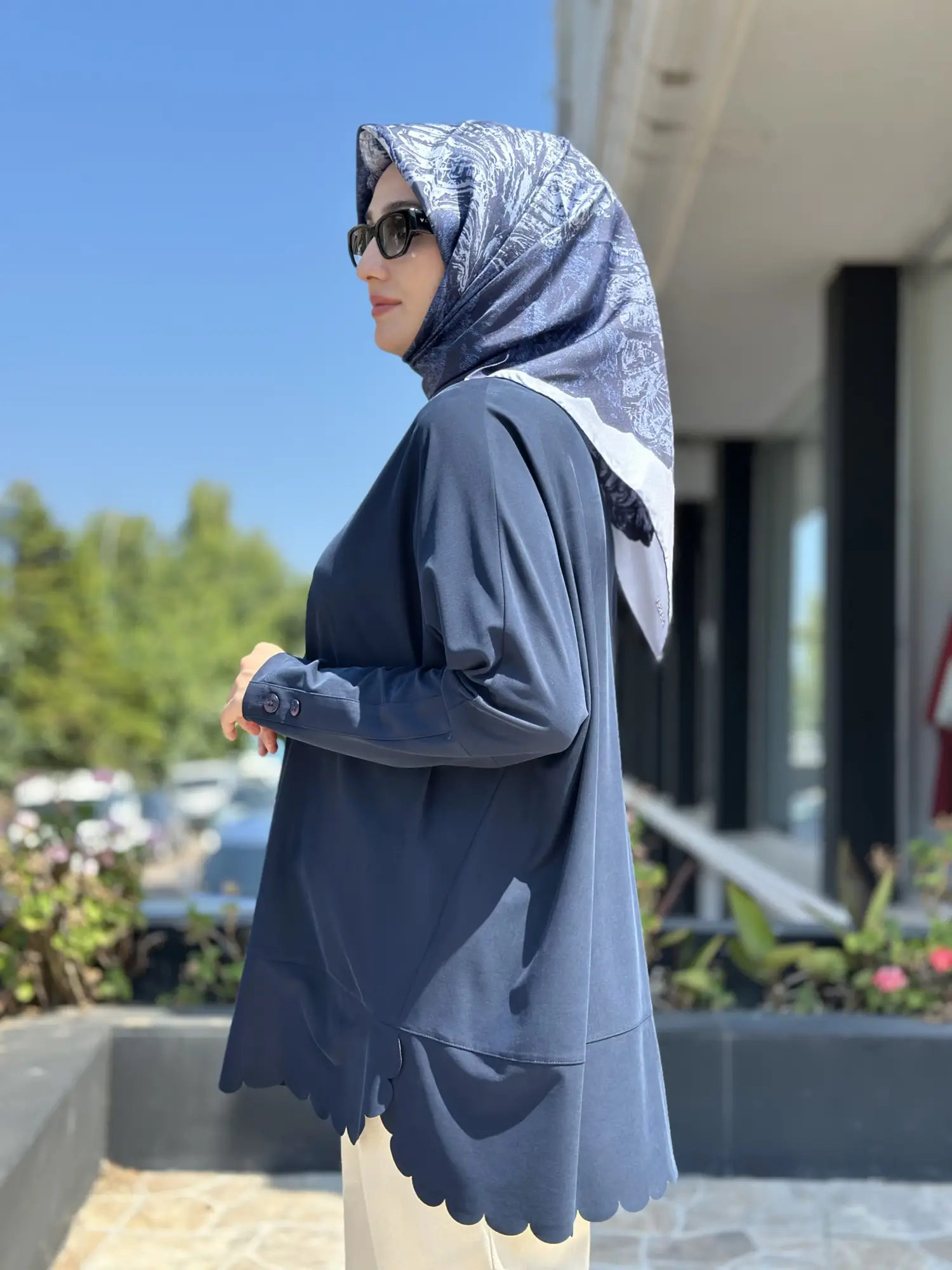 Tığ Triko Kolları Düğme Detaylı Oversize Tunik TNK4103