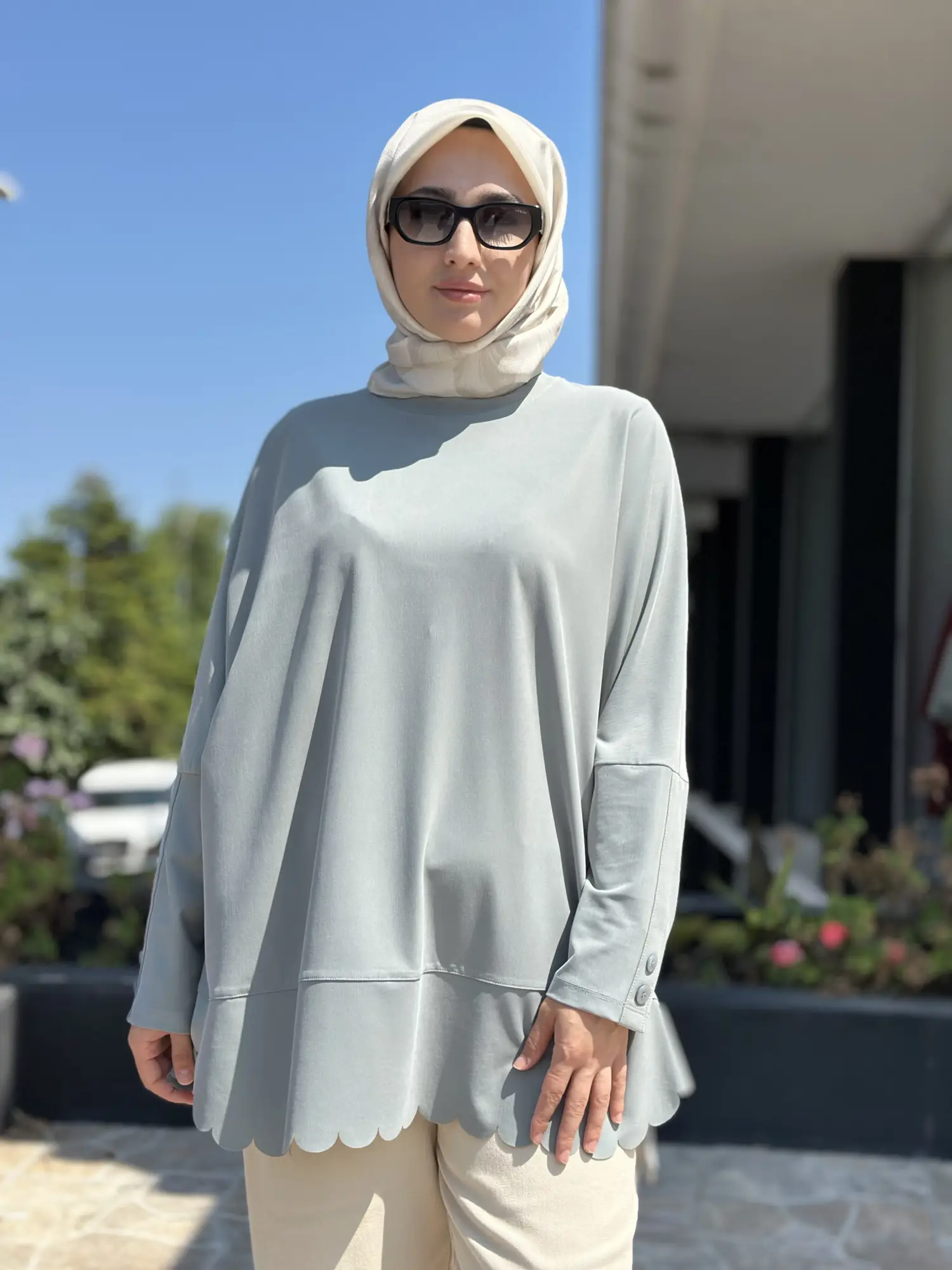 Tığ Triko Kolları Düğme Detaylı Oversize Tunik TNK4103