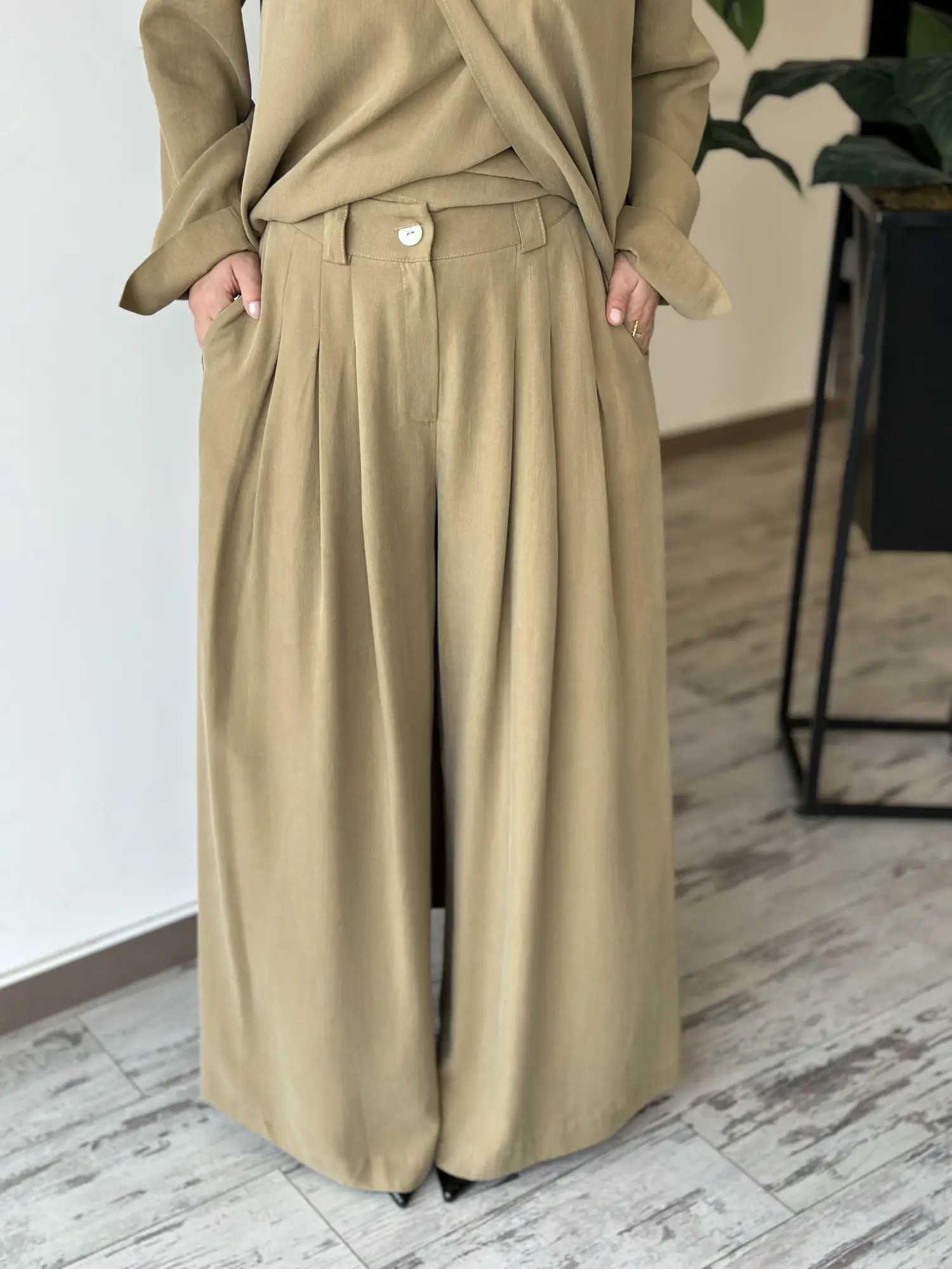 Almarwah Yırtmaç Detaylı Tam Boy Tunik Pantolon Takım 203047