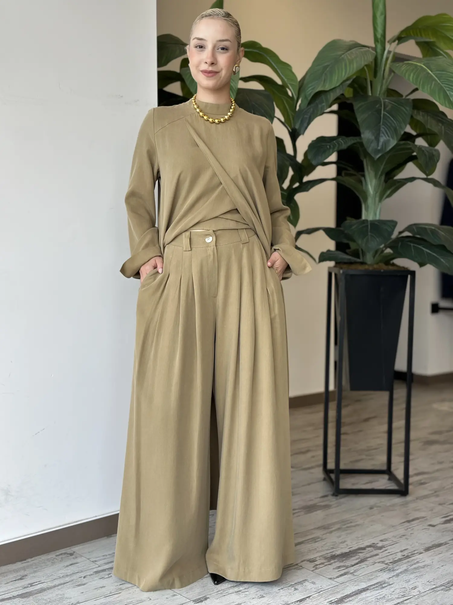 Almarwah Yırtmaç Detaylı Tam Boy Tunik Pantolon Takım 203047