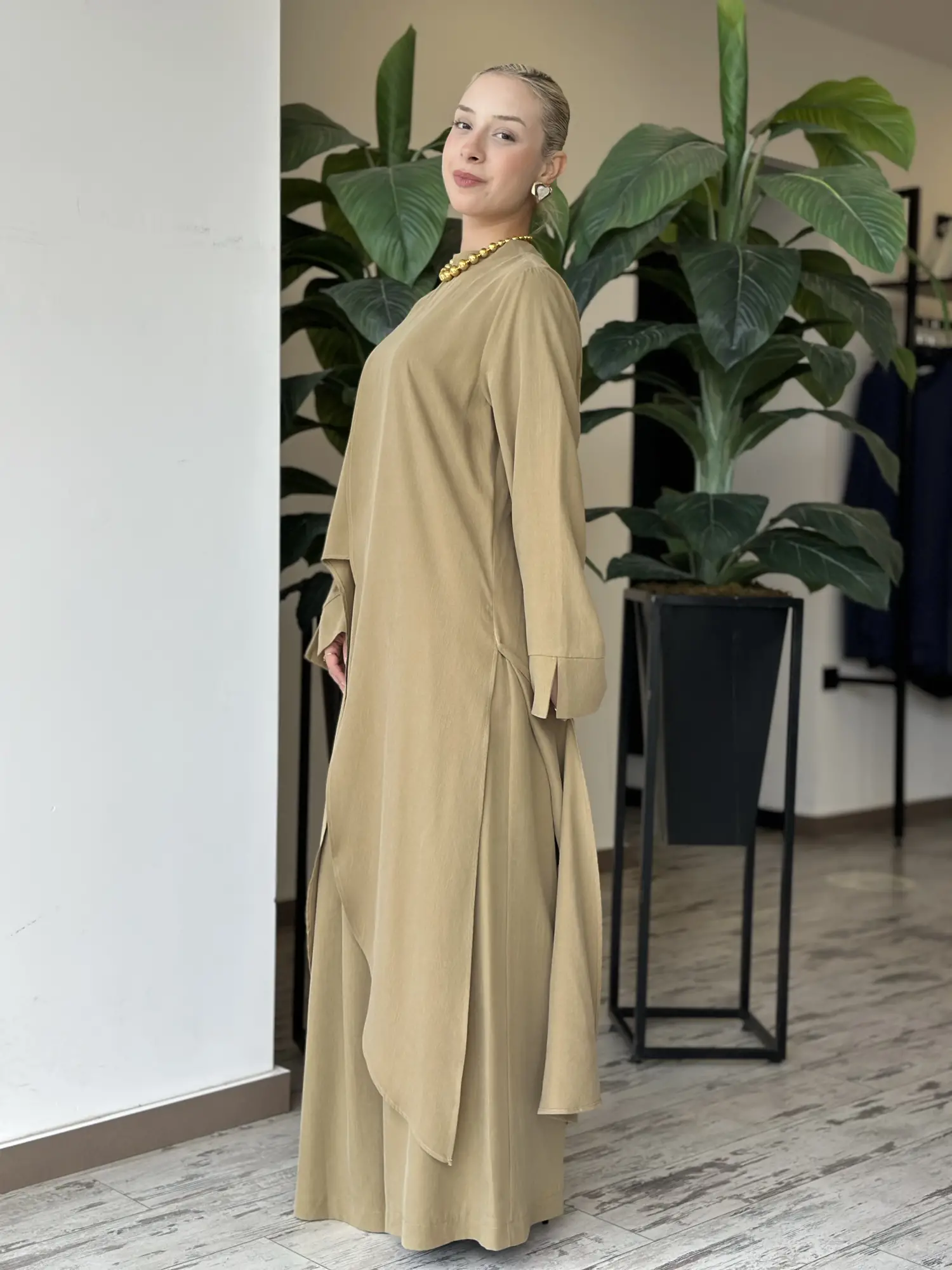 Almarwah Yırtmaç Detaylı Tam Boy Tunik Pantolon Takım 203047