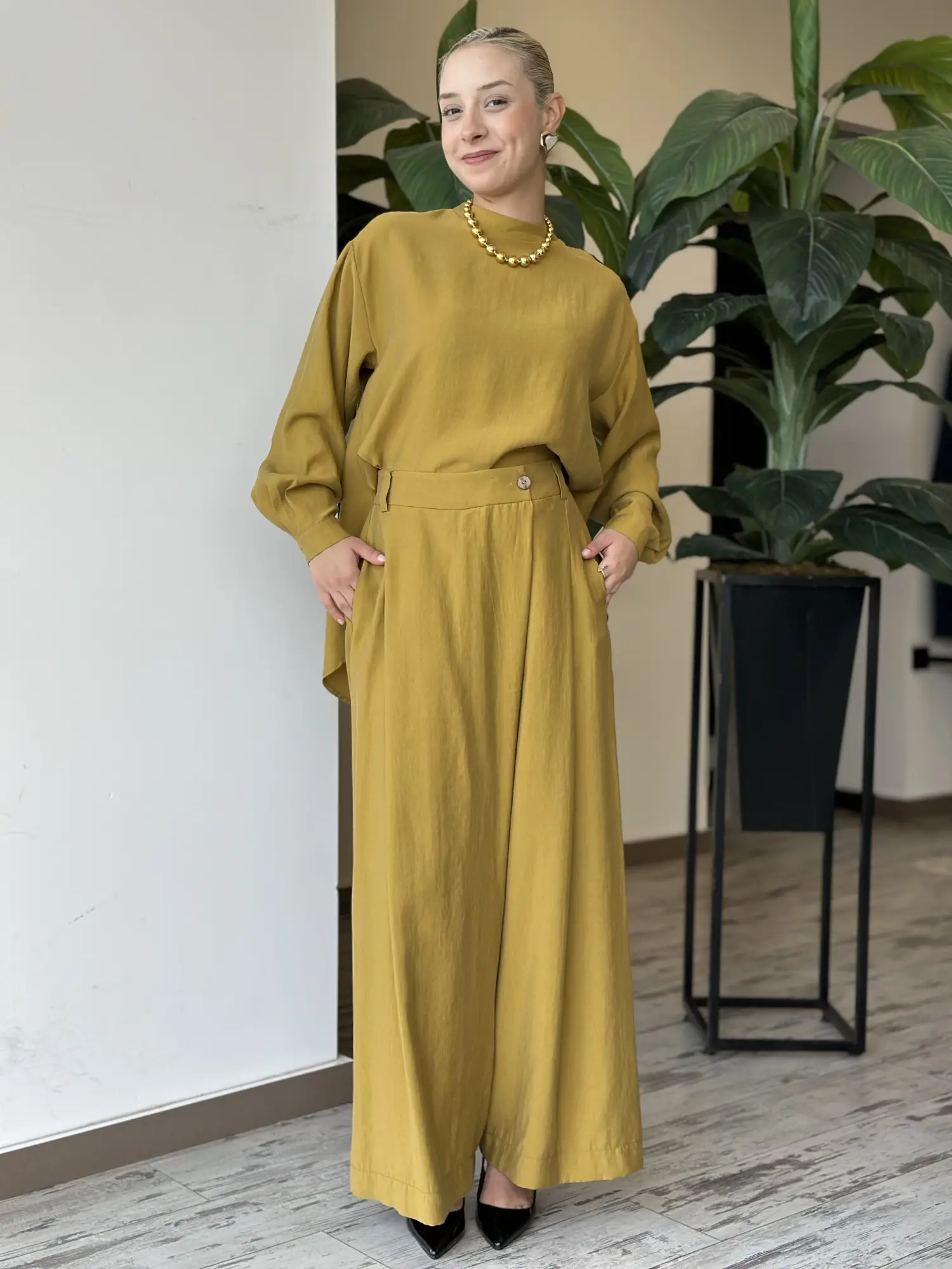 Almarwah Sırt Düğme Detaylı Tunik Pantolon Takım 203038