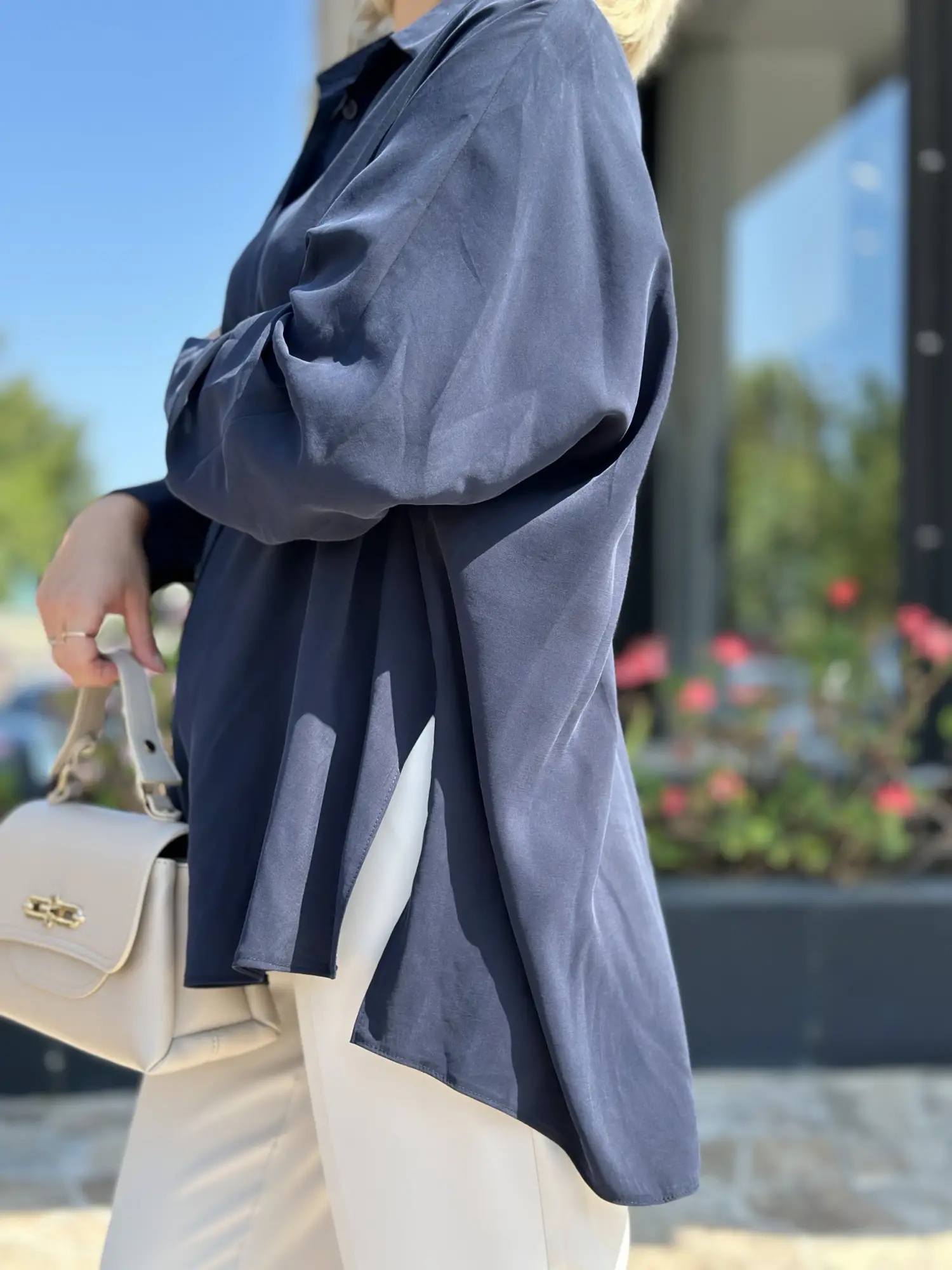 Almarwah Yandan Yırtmaçlı Modal Gömlek 101025