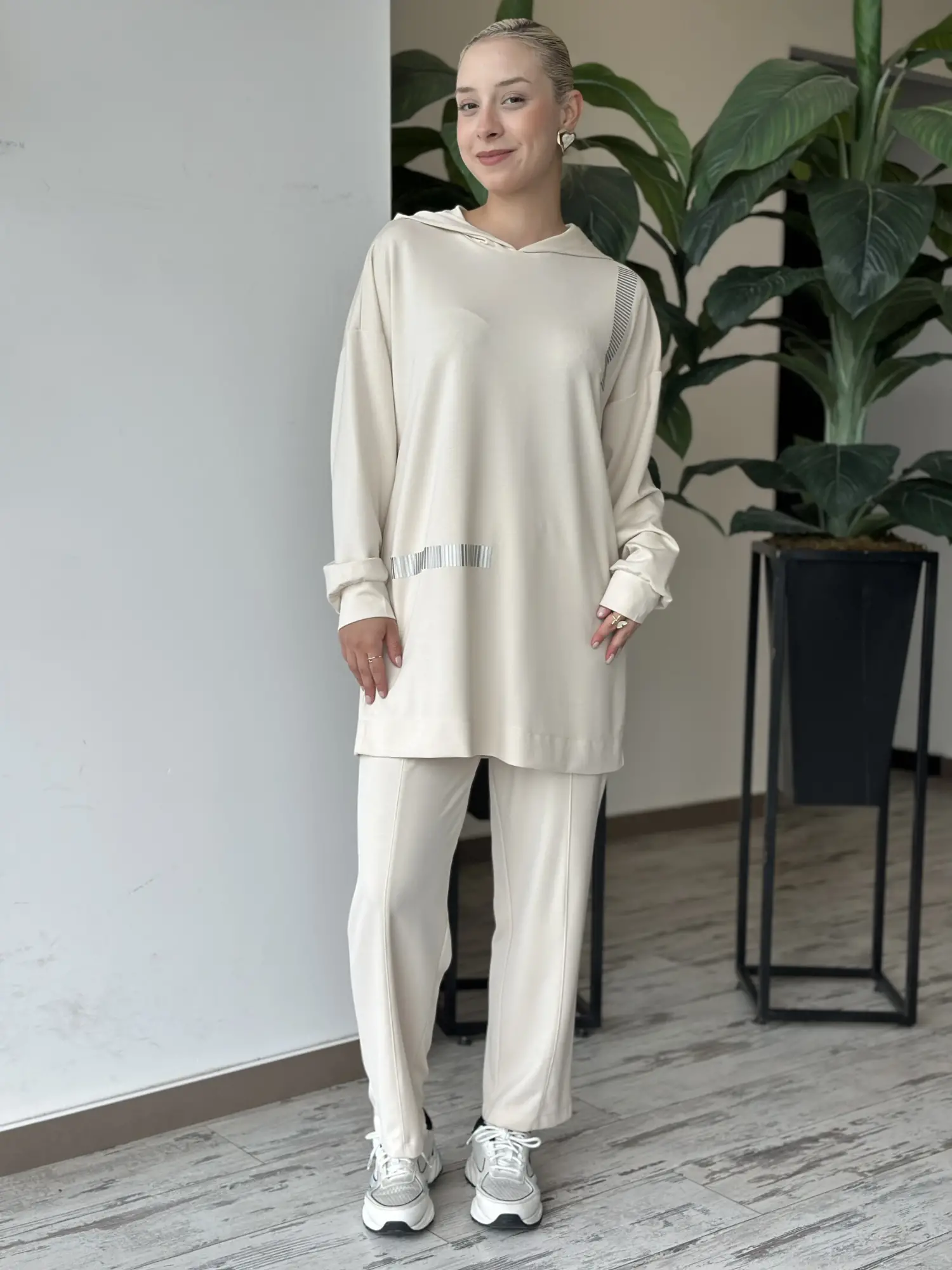 Kayra Rahat Kesim Kapüşonlu Tunik Pantolon Takım KA16031