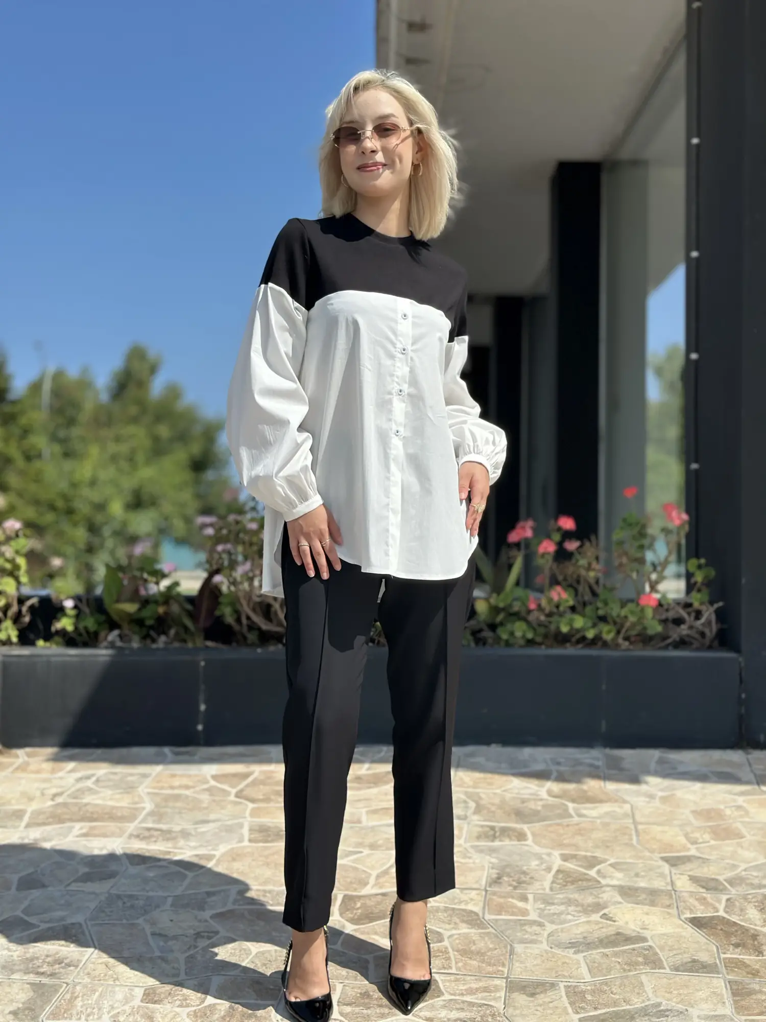 Almarwah Fitilli Kumaş Detaylı Yandan Yırtmaçlı Poplin Tunik 102273