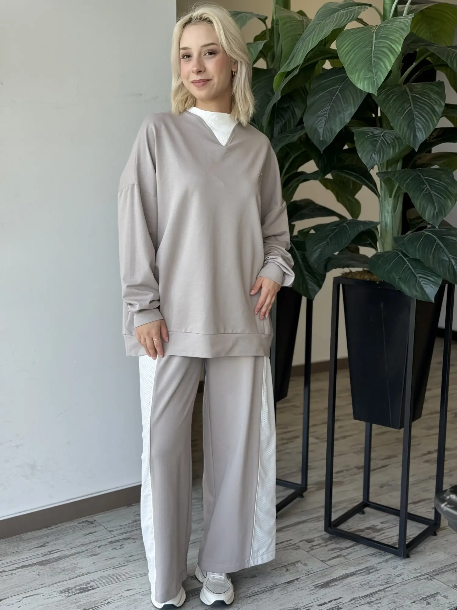 Almarwah Kontrast Ribana Detaylı Sweat Tunik ALL1001
