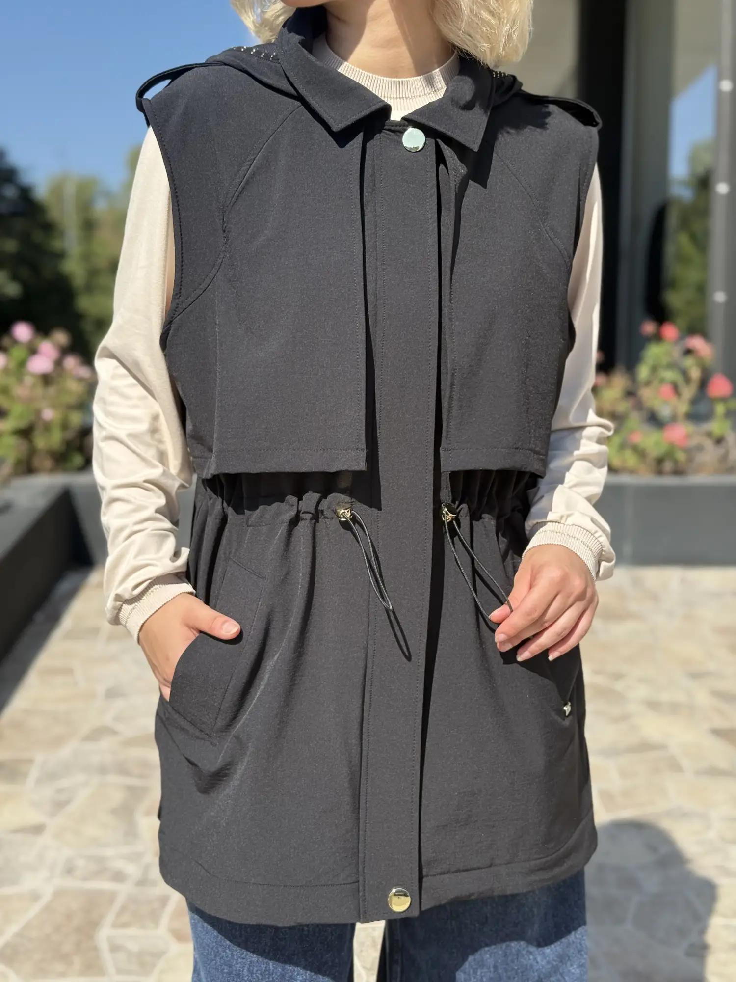 Ghisa Rüzgarlık Detaylı Kapüşonlu Yelek G3430
