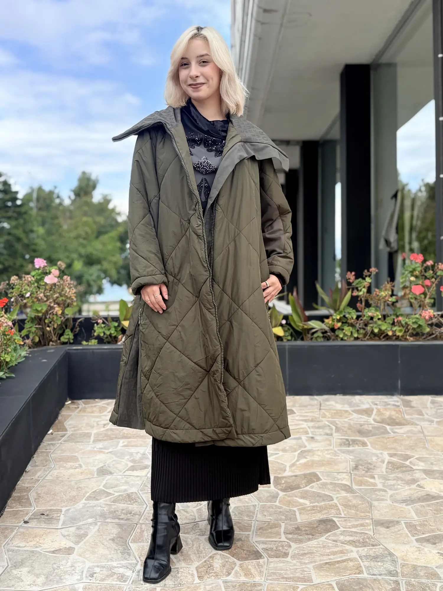 Misswhence Fermuar ve Dikiş Detaylı Şişme Mont 40536