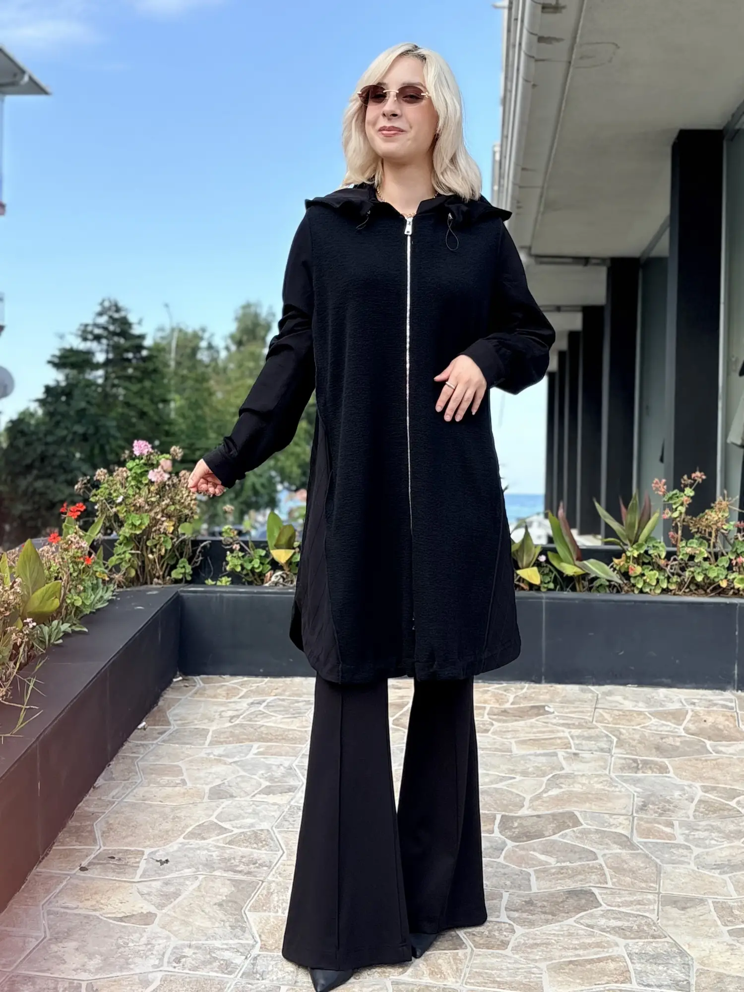 Misswhence Kapüşonlu Nevür Detaylı Kumlu Örme Kap 40401