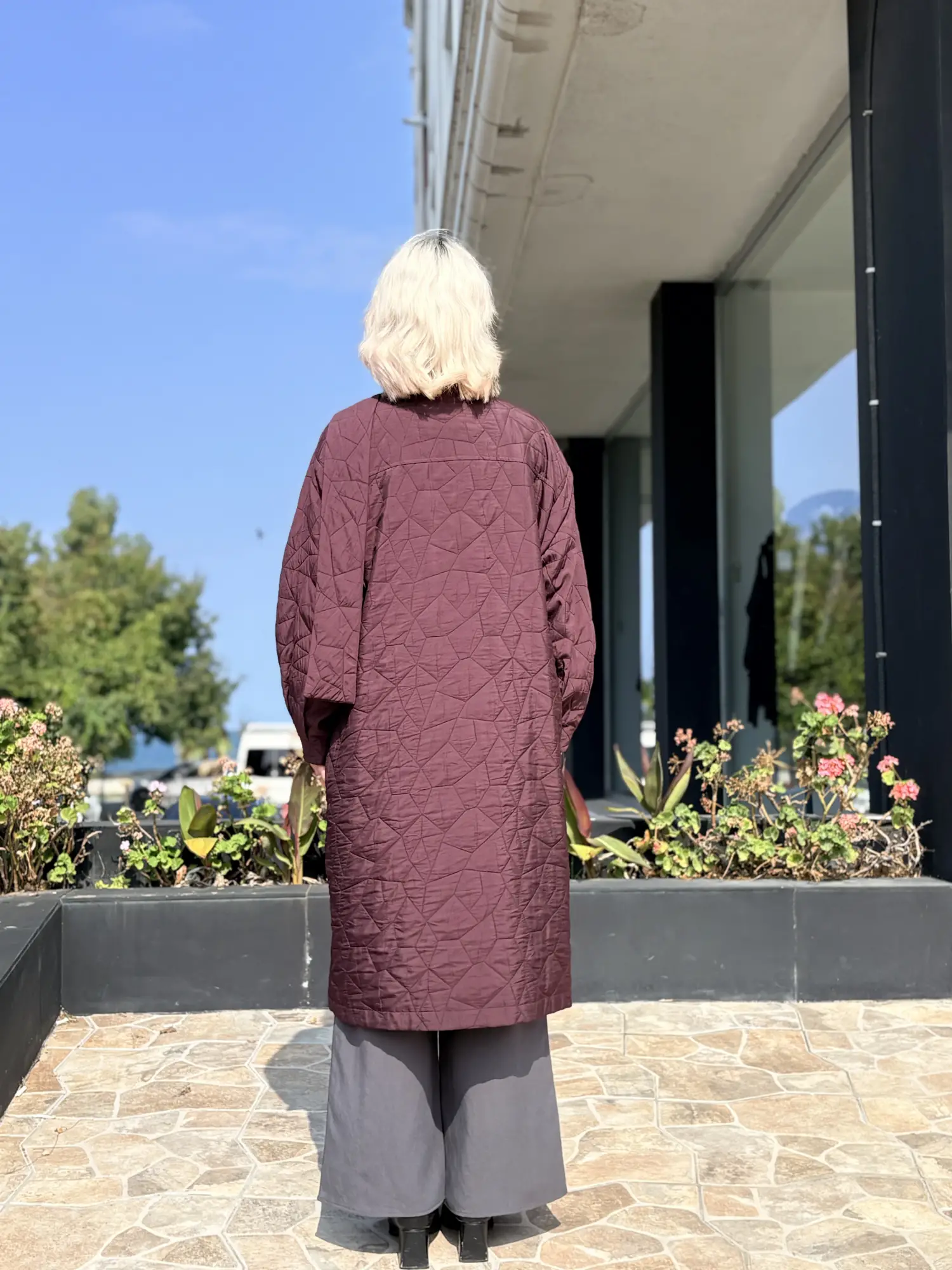 Kayra Kapitone Flar Detaylı Uzun Giyçık Kap KA25018