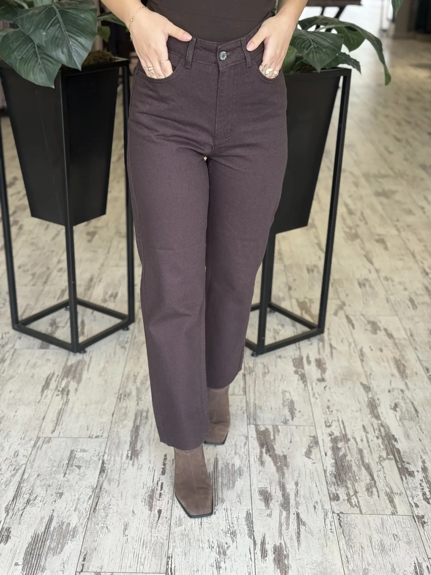 QooQ Store Kesik Paça Straight Jean Pantolon 27FW332