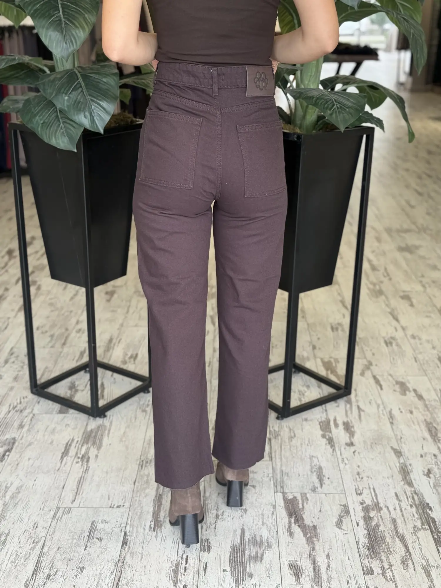 QooQ Store Kesik Paça Straight Jean Pantolon 27FW332