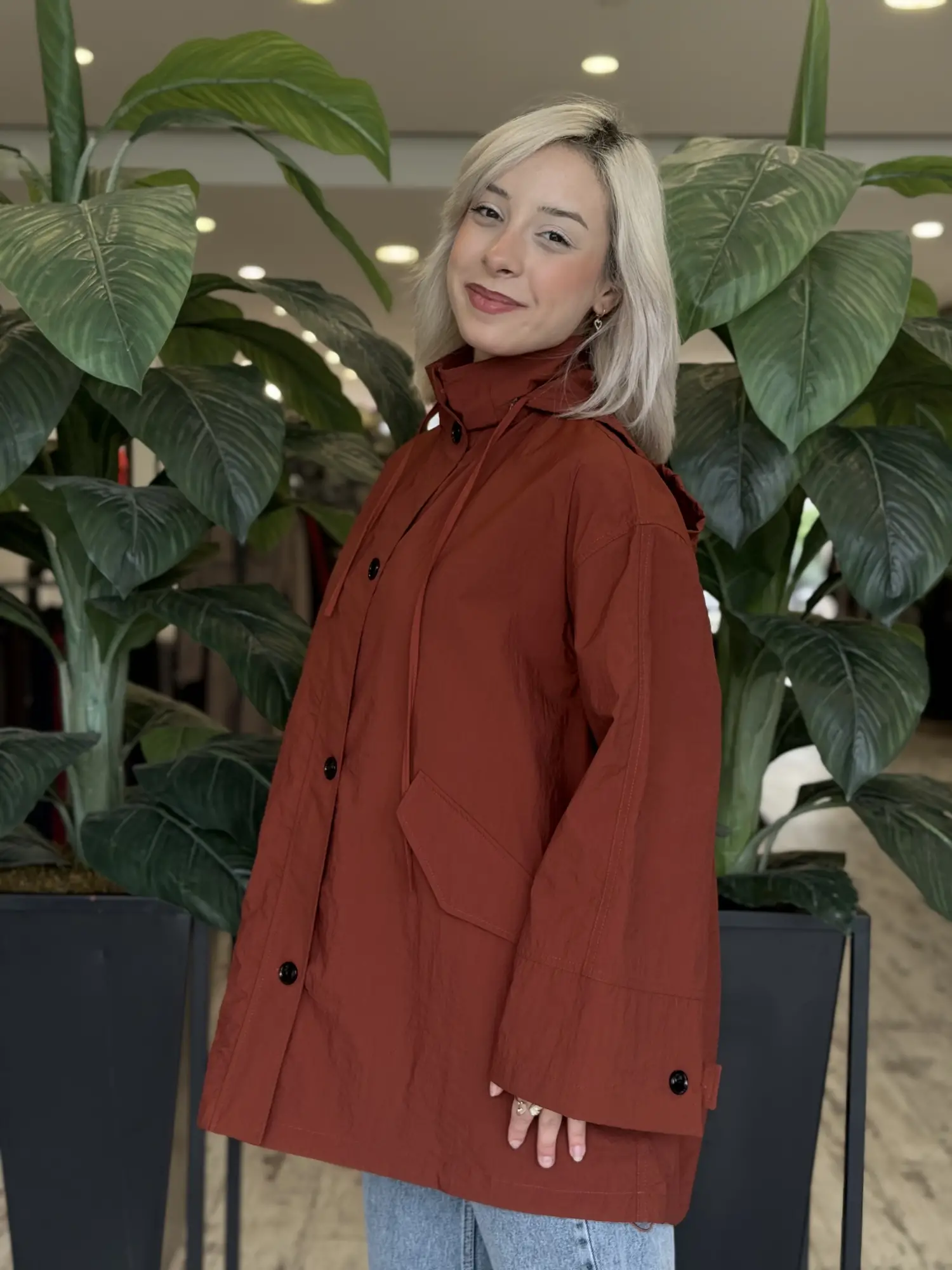 QooQ Store Kapüşonlu Cep Detaylı Yağmurluk 27FW629