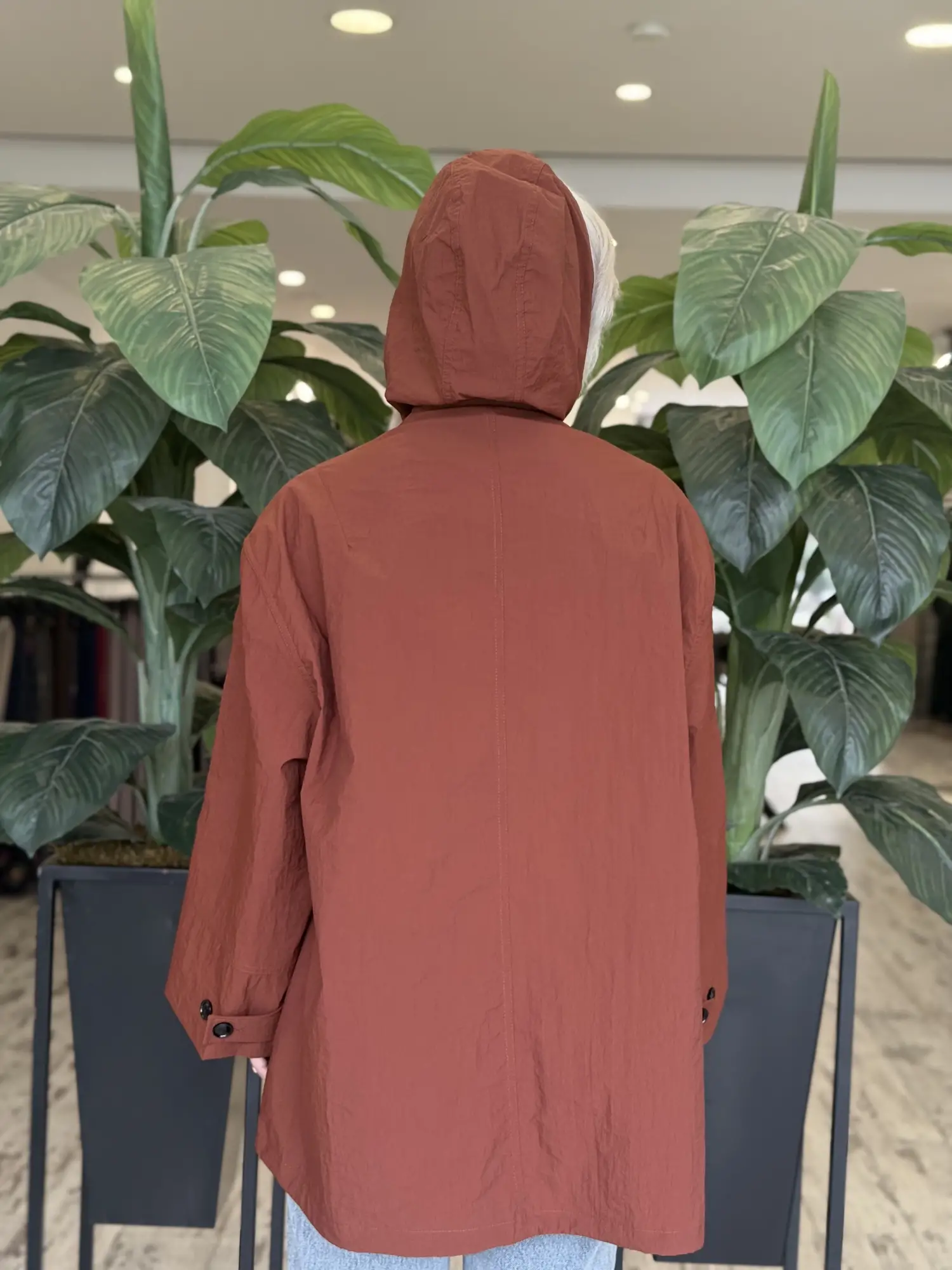 QooQ Store Kapüşonlu Cep Detaylı Yağmurluk 27FW629