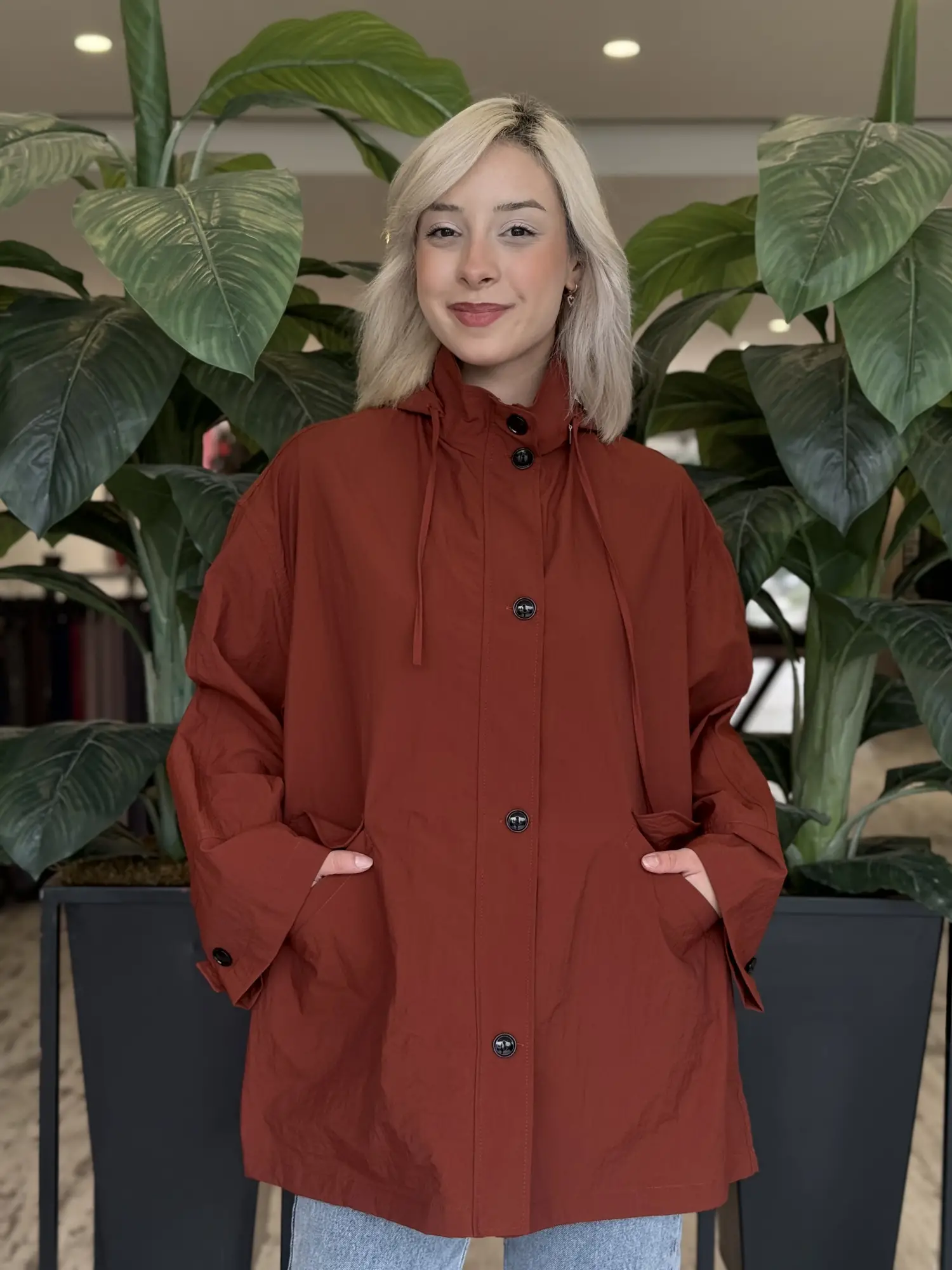 QooQ Store Kapüşonlu Cep Detaylı Yağmurluk 27FW629
