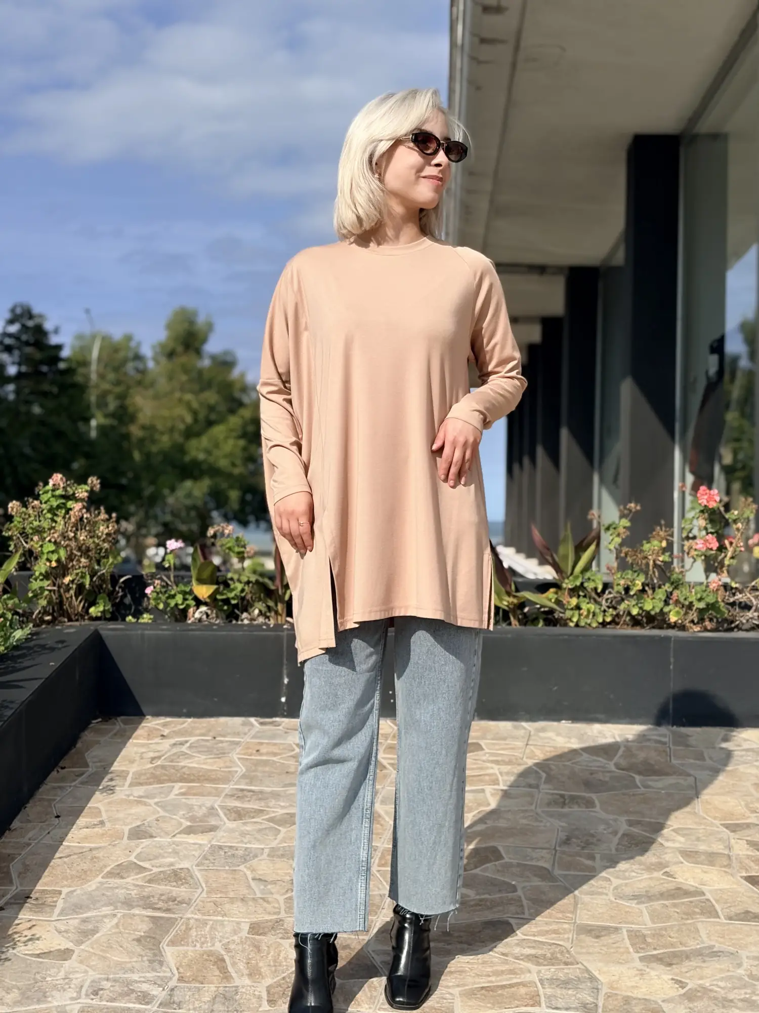 Almarwah Yandan Yırtmaçlı Viscon Tunik 102227