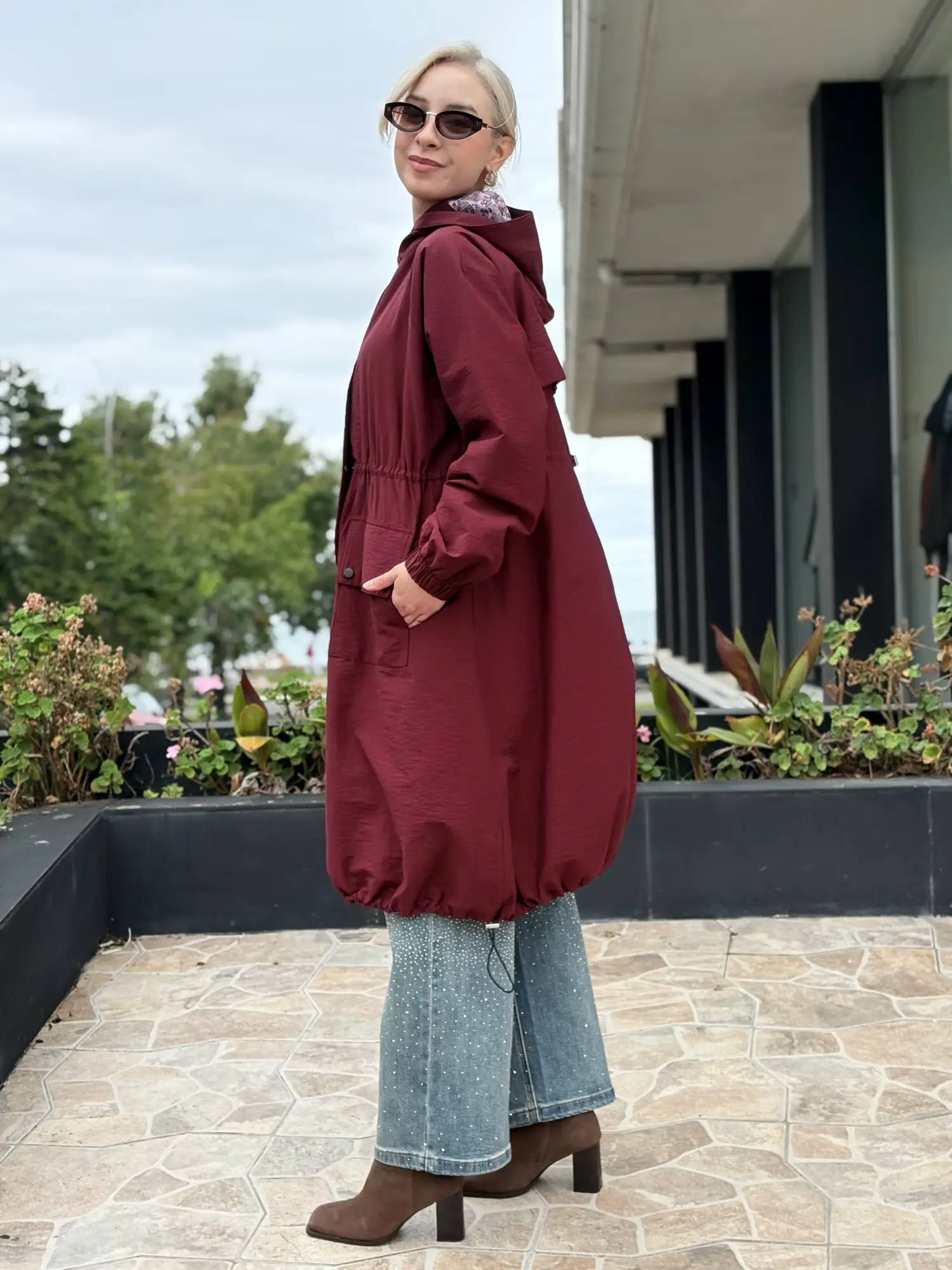 Beiaz Nora Büzgülü Trençkot SK271001