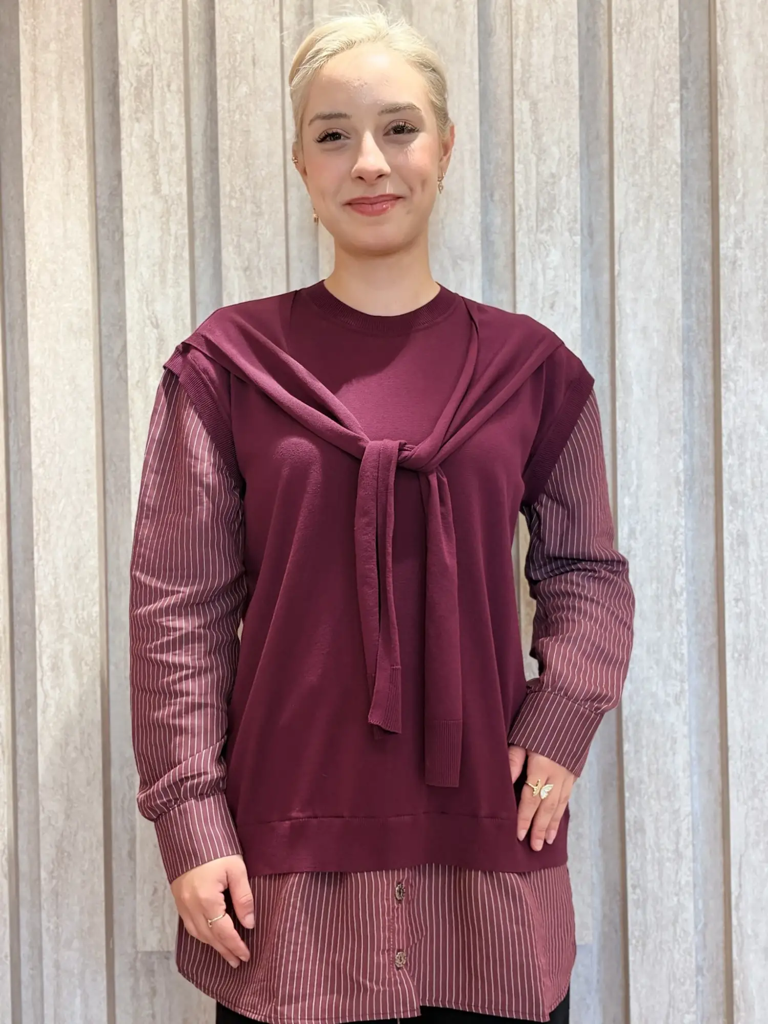 Tığ Triko Gömlek ve Omuz Bağlama Detaylı Triko Tunik TNK22000