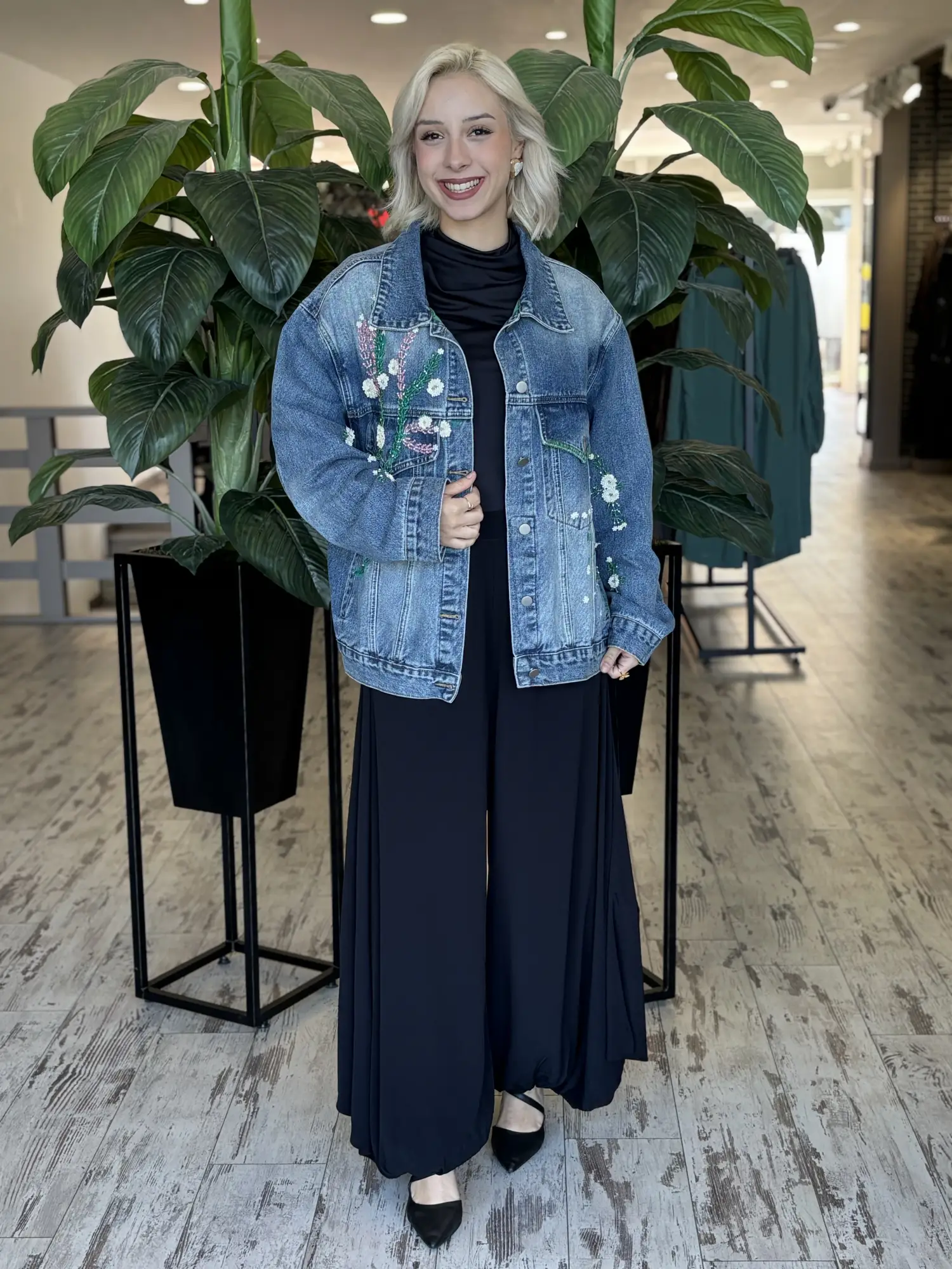 Ghisa Boncuk İşleme Detaylı Yeşil Astarlı Denim Ceket G3438