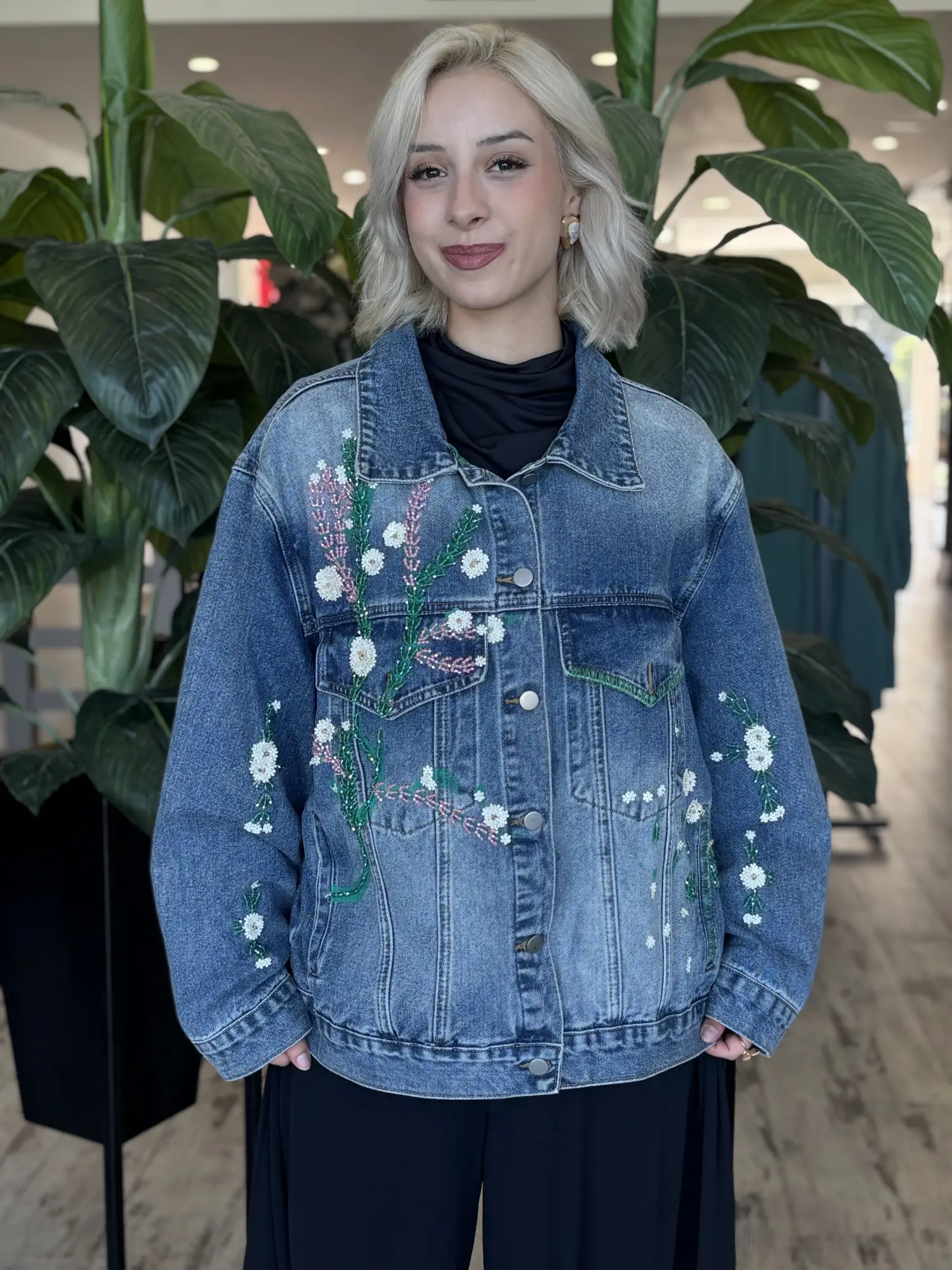 Ghisa Boncuk İşleme Detaylı Yeşil Astarlı Denim Ceket G3438