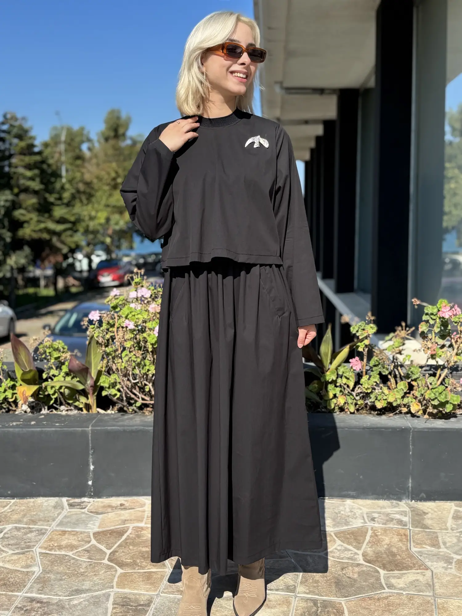 Ghisa Katman Görünümlü Broş Detaylı Elbise G4473