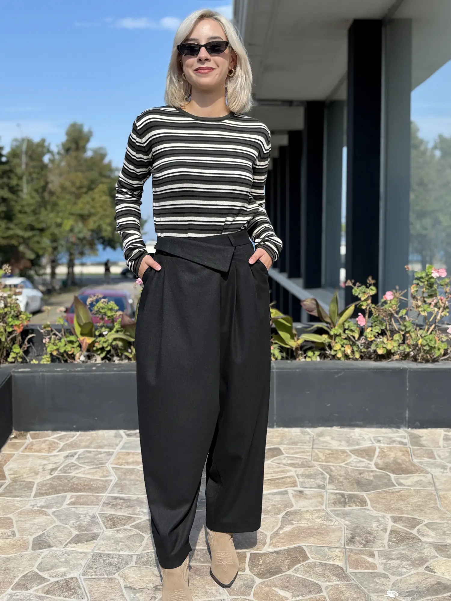 QooQ Store Önü Pile Detaylı Anvelop Pantolon 27FW303