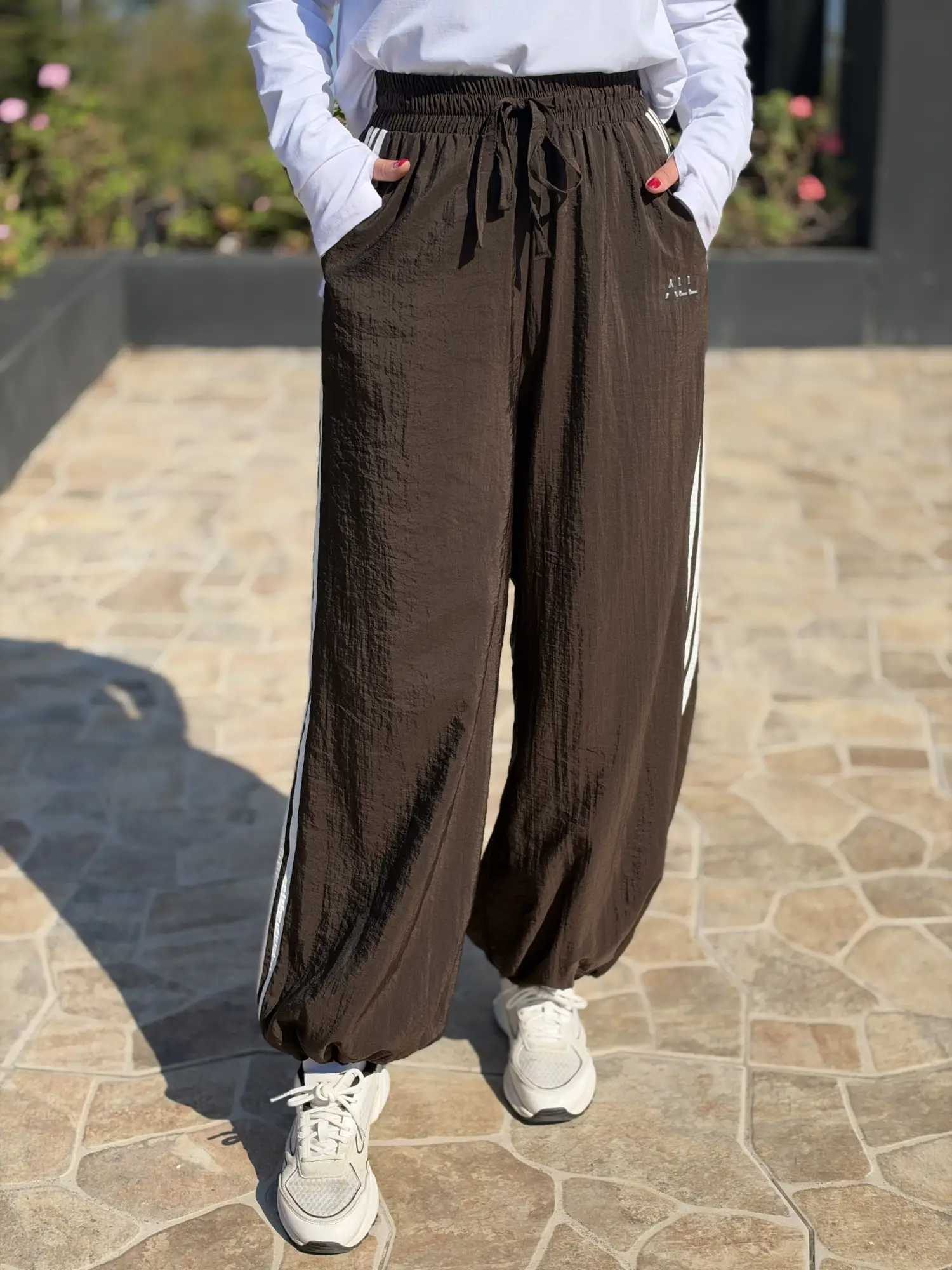 Almarwah Kontrast Biye Detaylı Spor Pantolon ALL9013