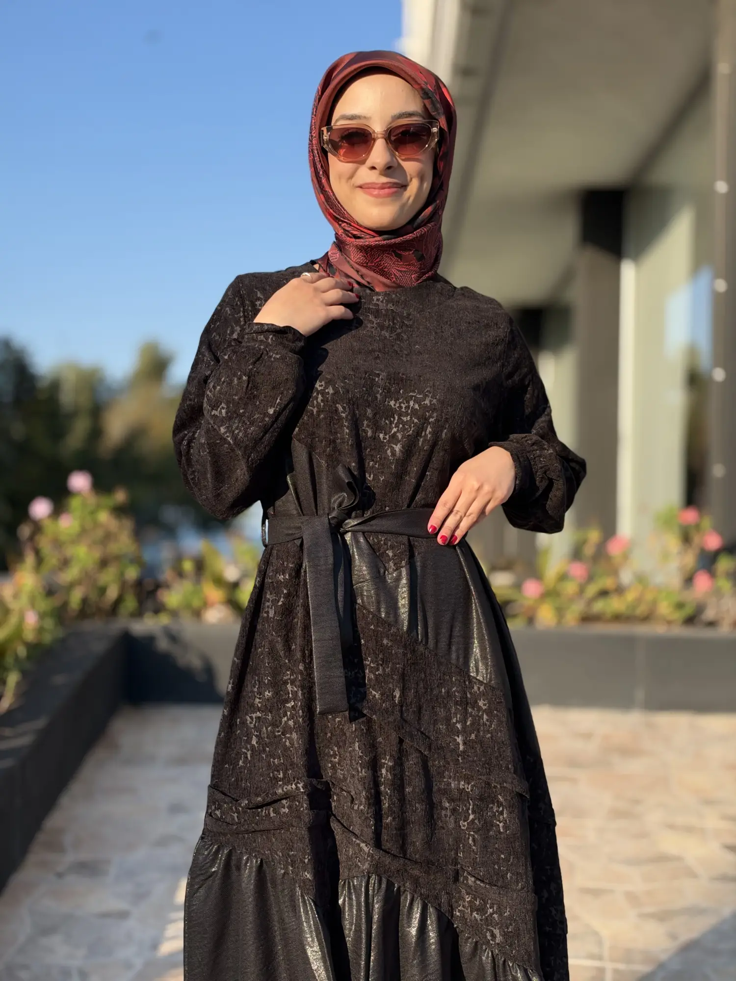Misswhence Dikiş Ve Parça Detaylı Desenli Kadife Elbise 40812