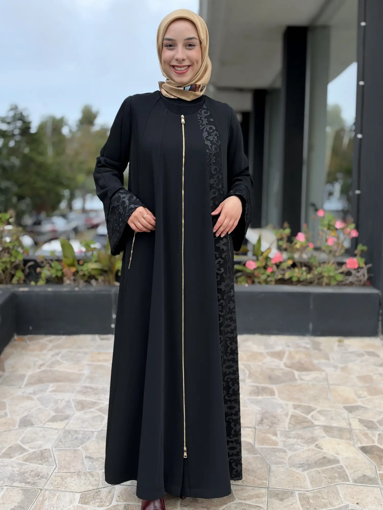 Misswhence Deri İşleme Detaylı Medine İpeği Pardesü / Ferace 40521