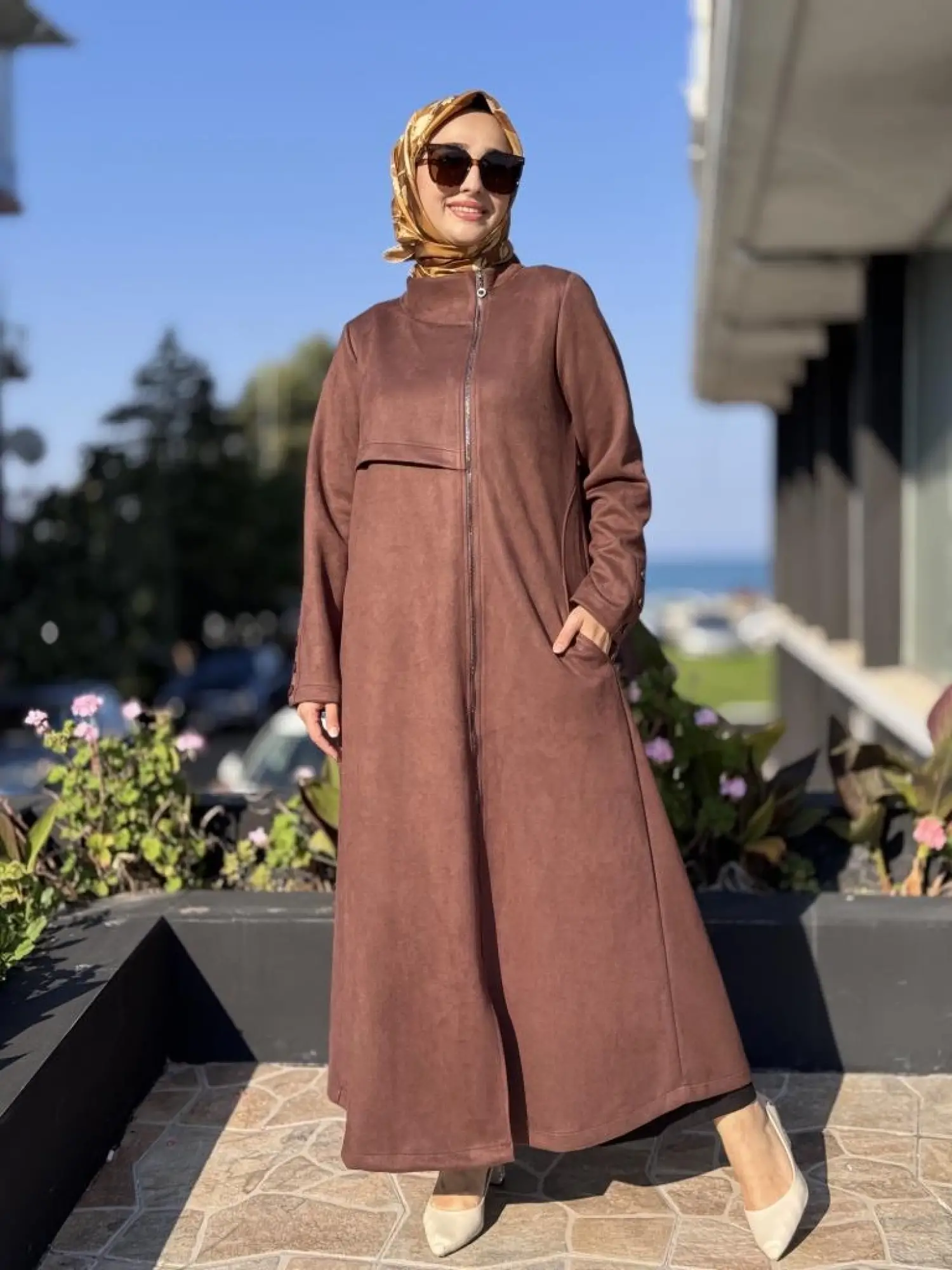 Almarwah Arkası A Pile ve Düğme Detaylı Fermuarlı Nubuk Kap 404997