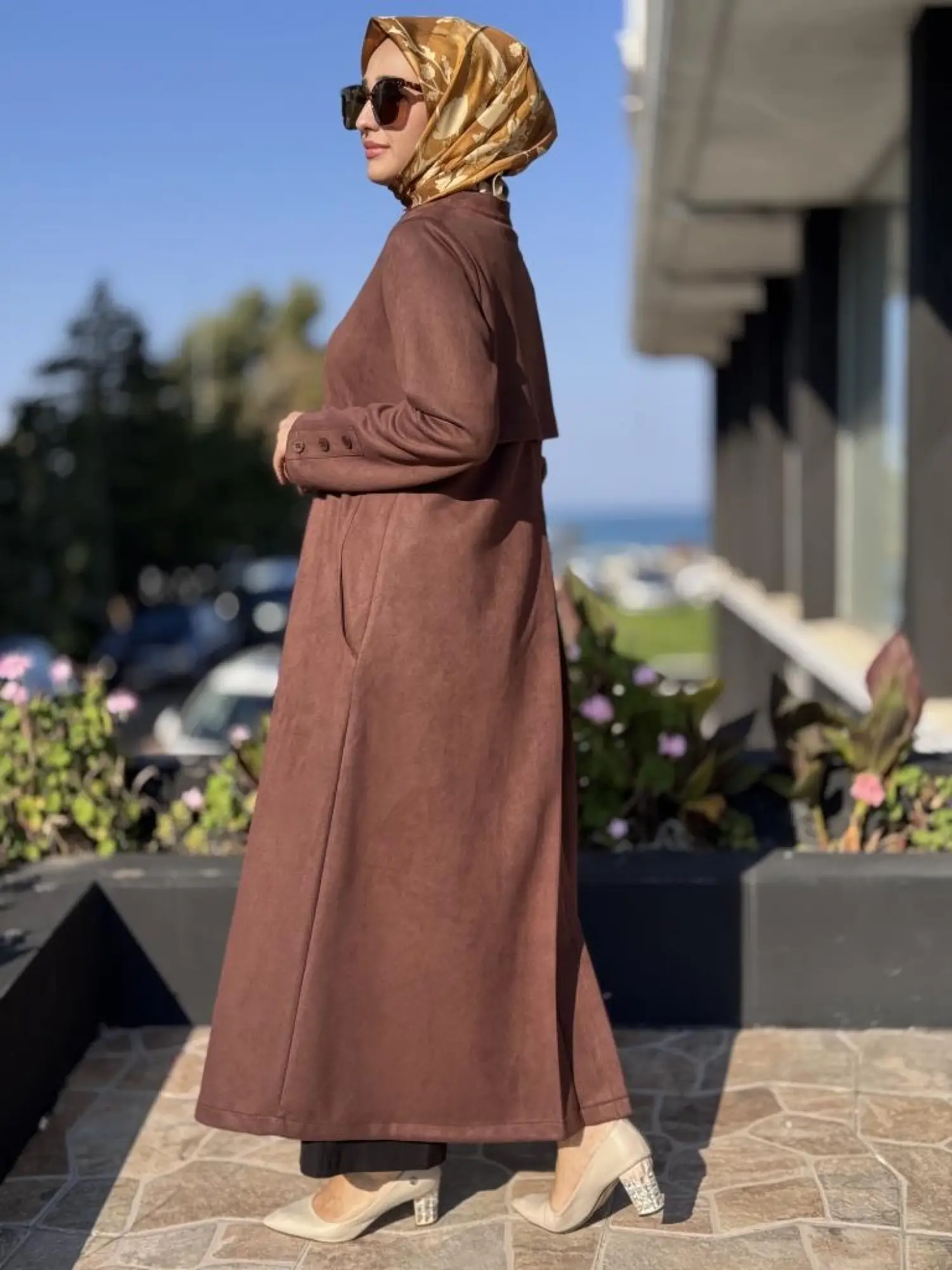 Almarwah Arkası A Pile ve Düğme Detaylı Fermuarlı Nubuk Kap 404997