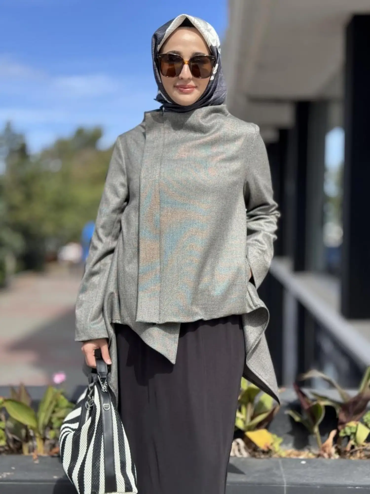 Almarwah Fermuar Kapamalı Asimetrik Ceket 404993