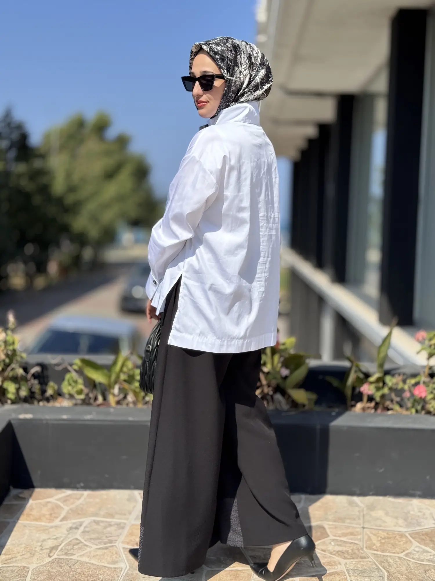 Almarwah Hakim Yaka,Yaka ve Paça Detaylı Gömlek Pantolon Takım 202904