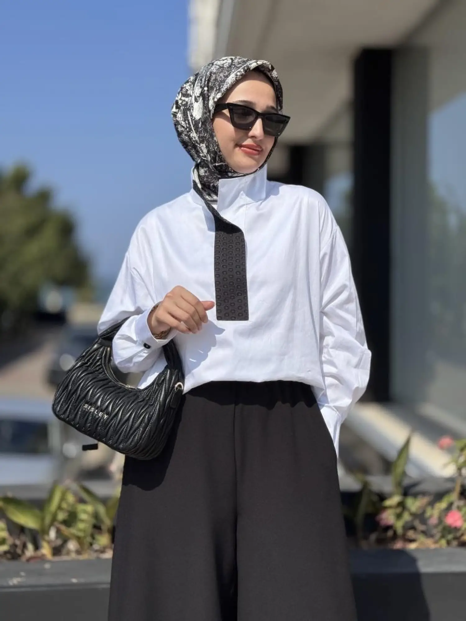 Almarwah Hakim Yaka,Yaka ve Paça Detaylı Gömlek Pantolon Takım 202904