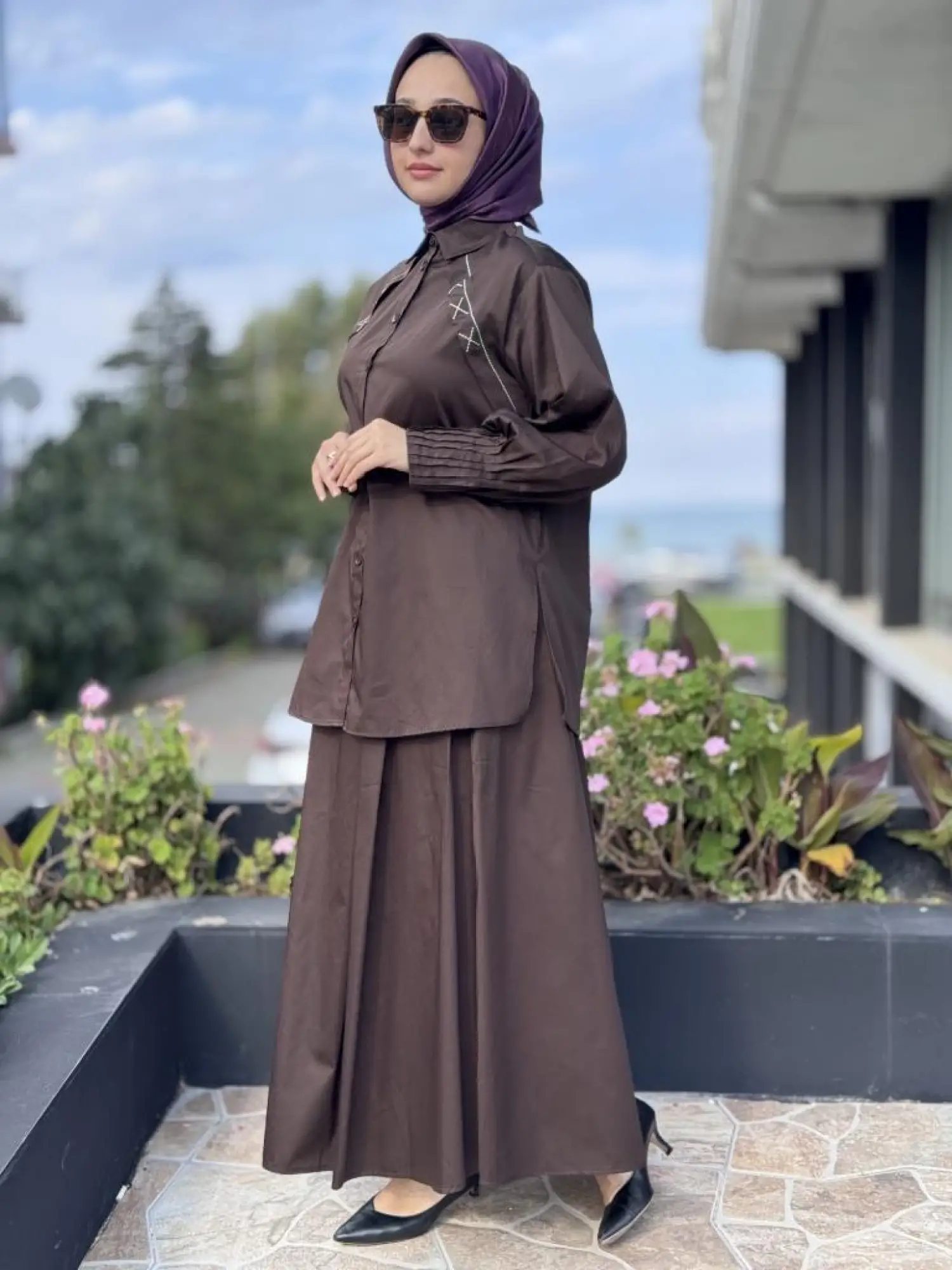 Almarwah Kolları Drape Detaylı Spor Dikişli Gömlek Etek Takım 202907