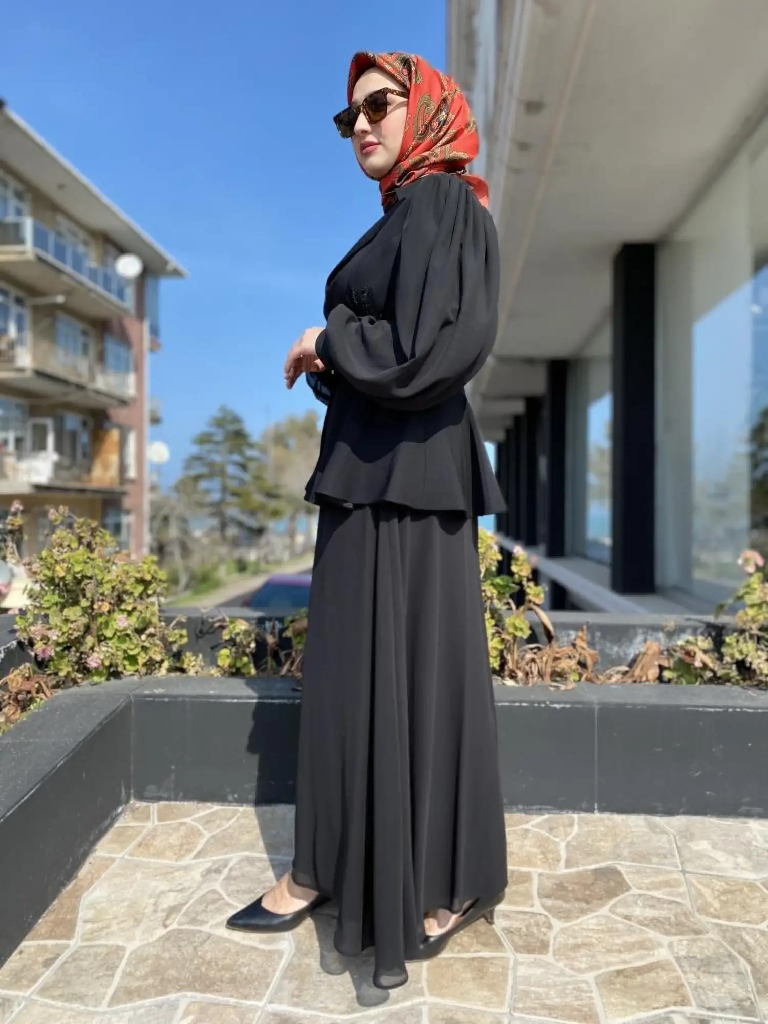 Almarwah Kolları Organze Nakış Detaylı Ceket Etek Şık Takım 90513