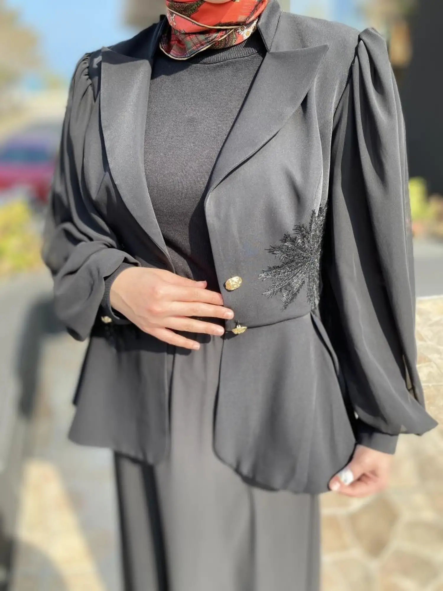 Almarwah Kolları Organze Nakış Detaylı Ceket Etek Şık Takım 90513