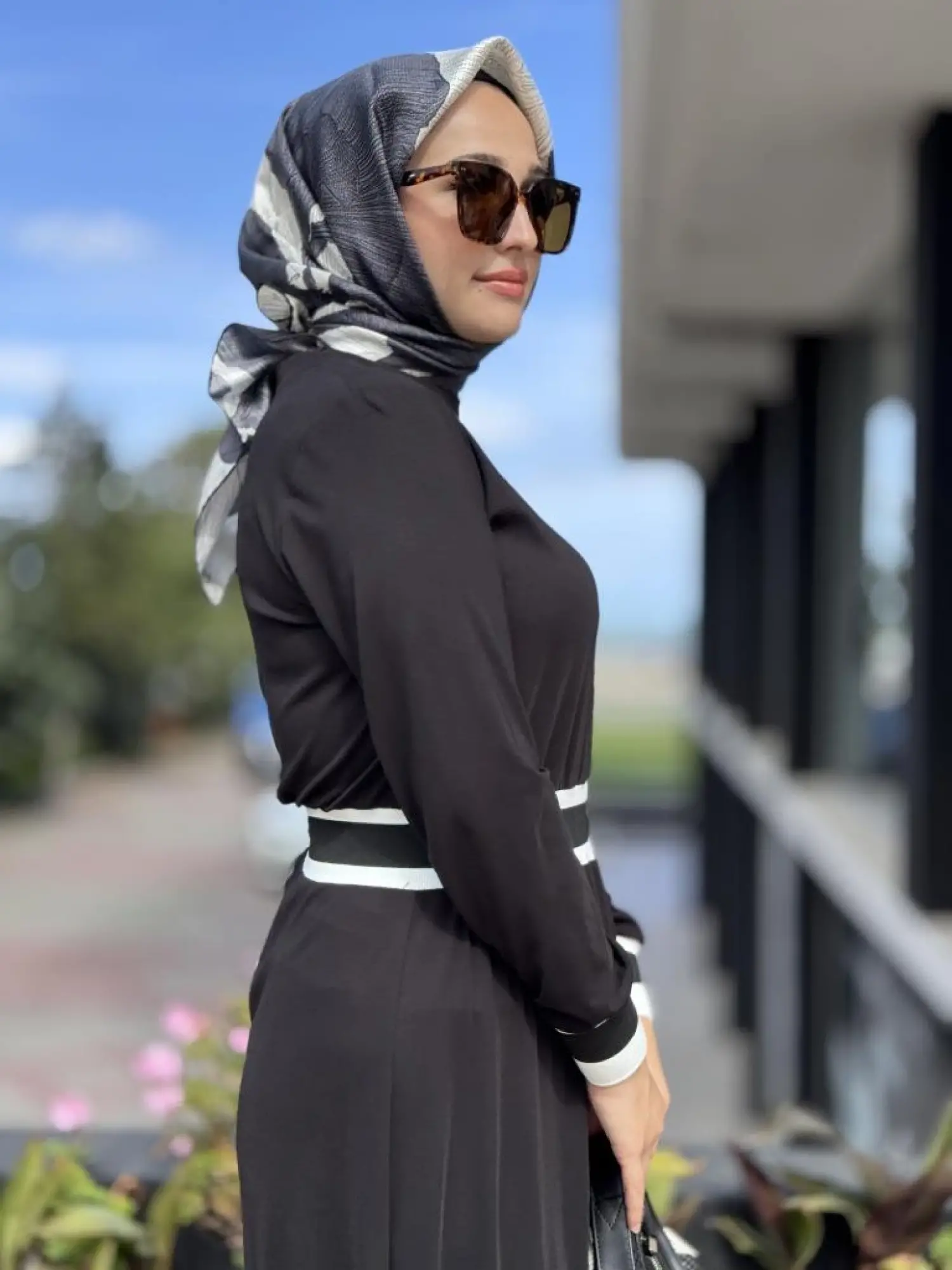 Almarwah Kolları ve Beli Ribanalı Modal Elbise 303879