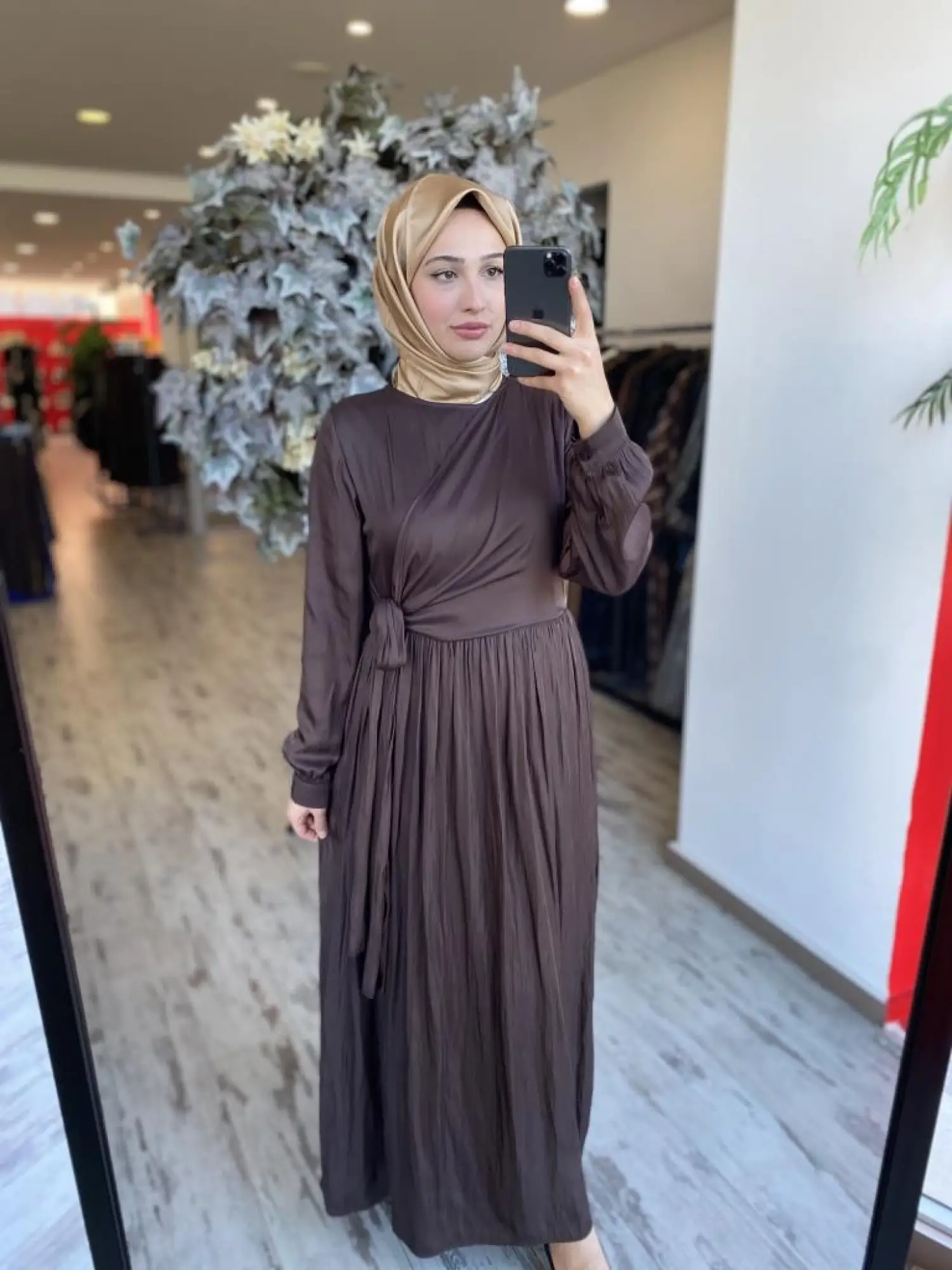 Almarwah Kraşlı Gögüs Kapak Detaylı Elbise 303821