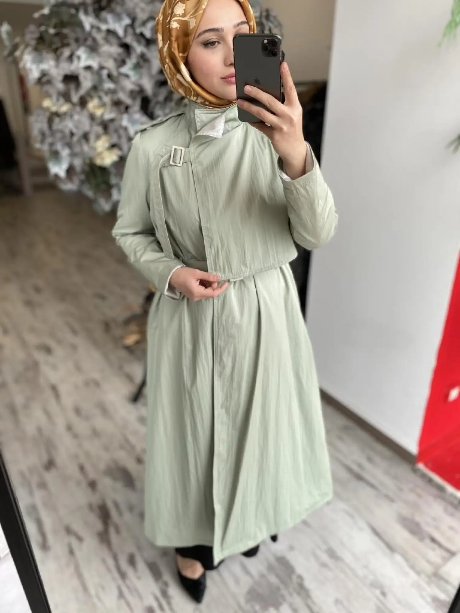 Almarwah Önden Kapama Detaylı Astarlı Kap 404923