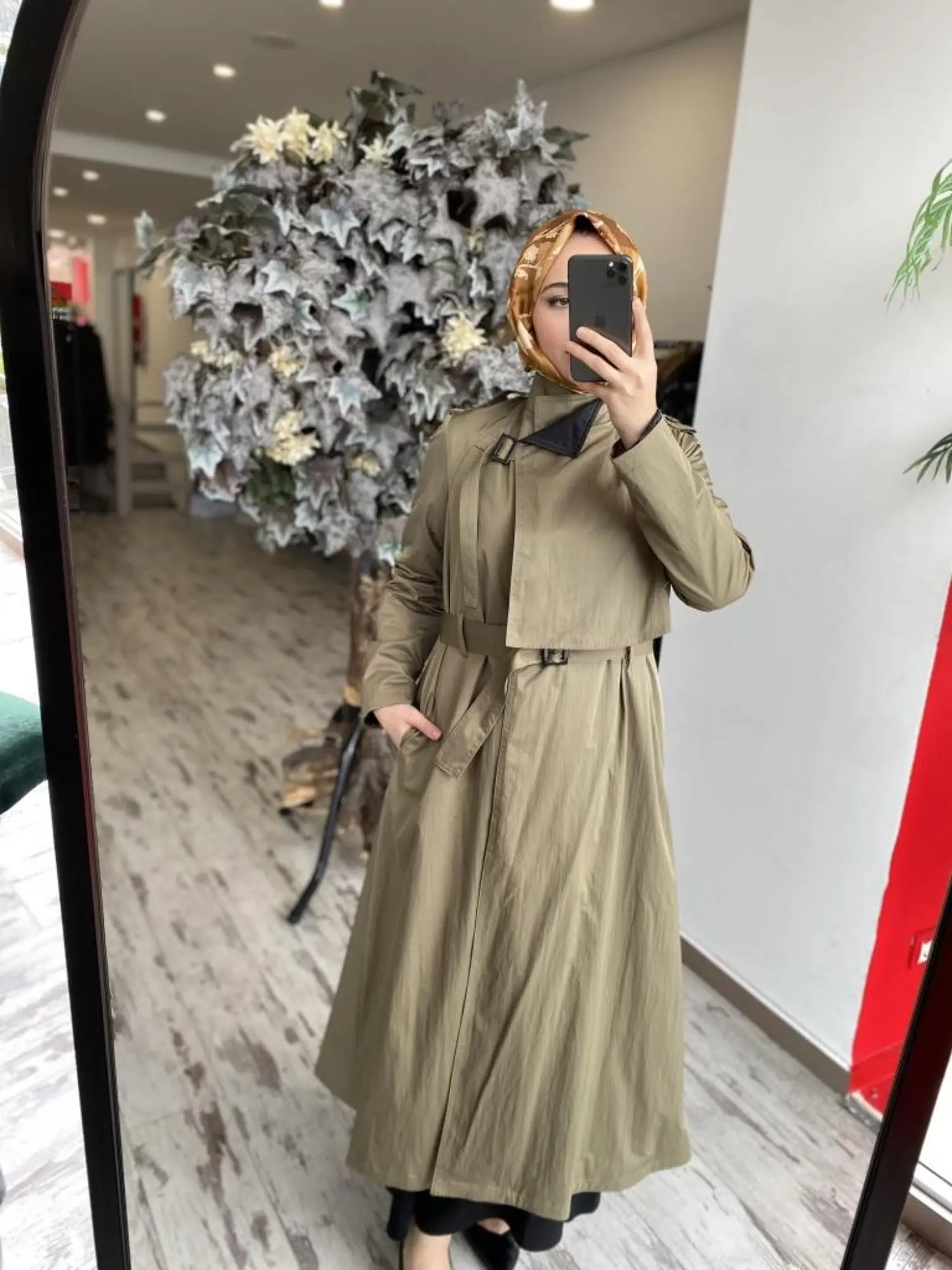 Almarwah Önden Kapama Detaylı Astarlı Kap 404923