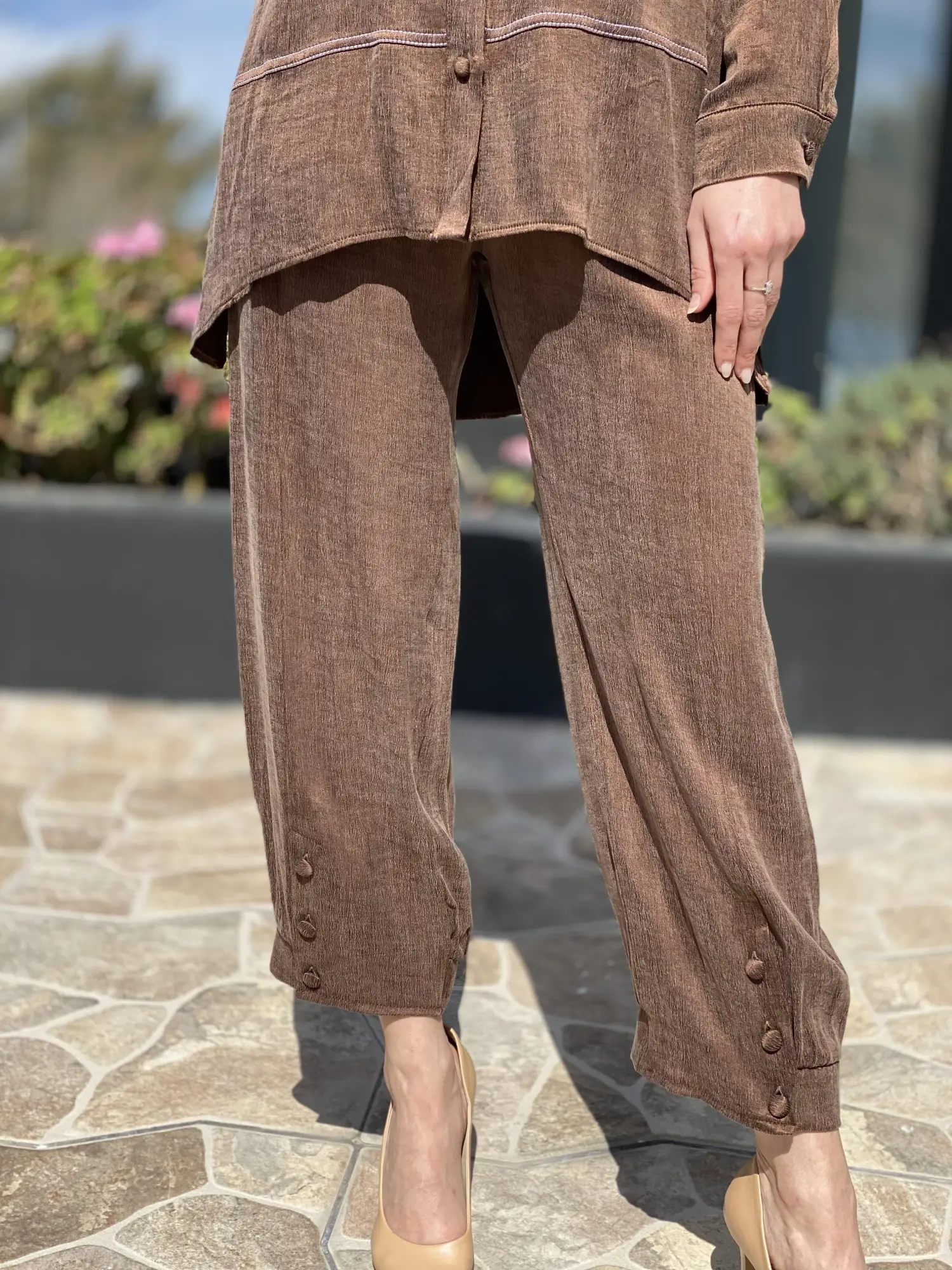 Almarwah Paçası Düğmeli Beli Lastikli Cupra İpek Pantolon 606045