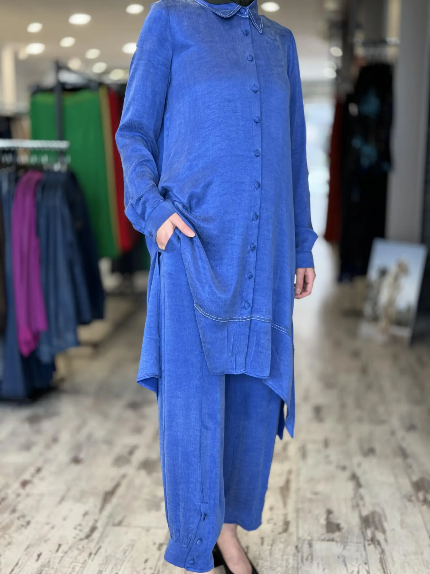 Almarwah Paçası Düğmeli Beli Lastikli Cupra İpek Pantolon 606045