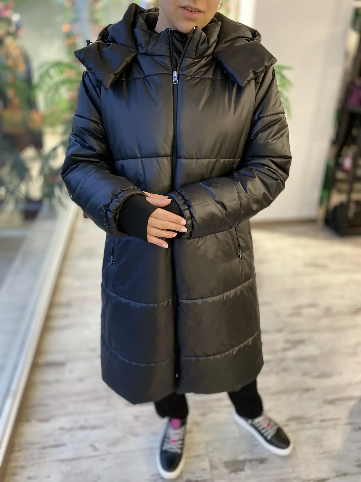 Almarwah Siyah Şişme Mont 505260